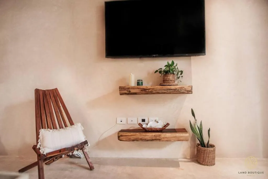 Jungle hideaway 2BR/plunge pool