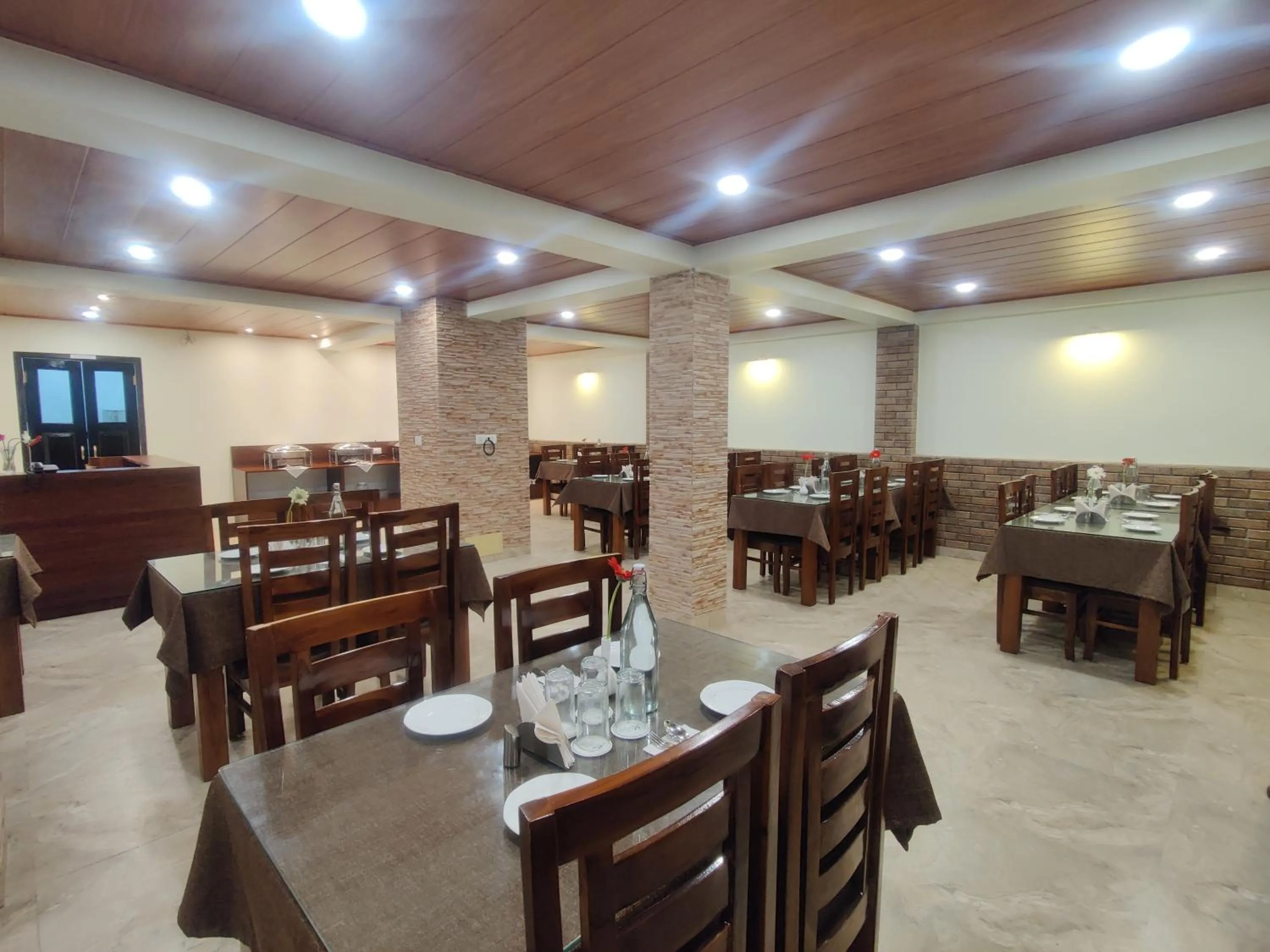 Restaurant/places to eat in Keswani Group Tashi Heritage Hotel & Resort