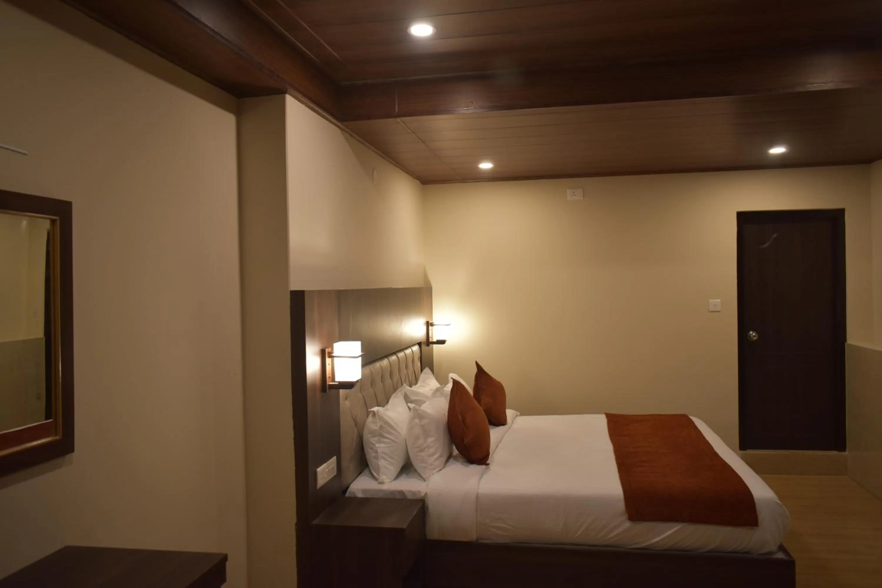 Bed in Keswani Group Tashi Heritage Hotel & Resort