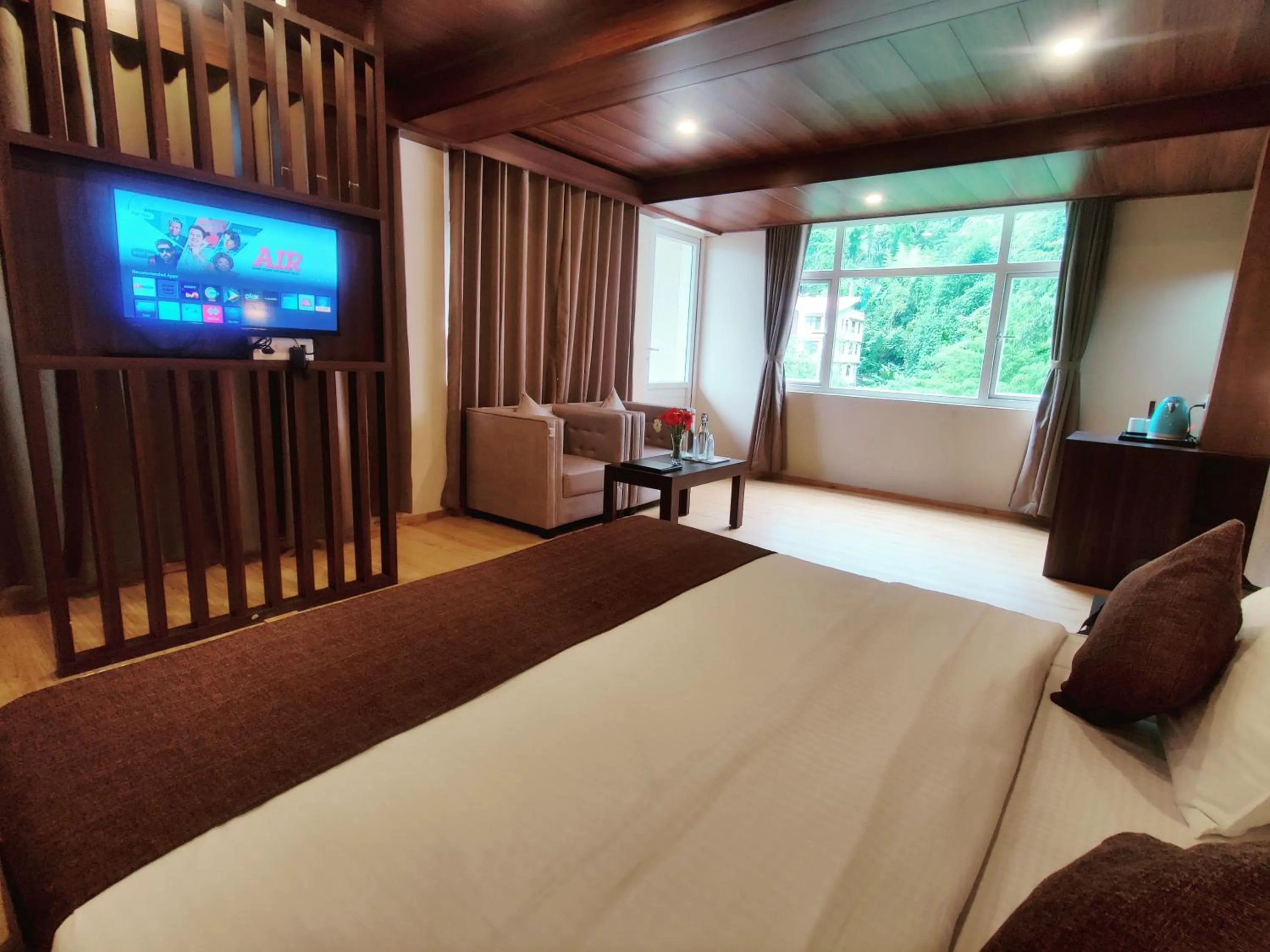 TV and multimedia, Bed in Keswani Group Tashi Heritage Hotel & Resort