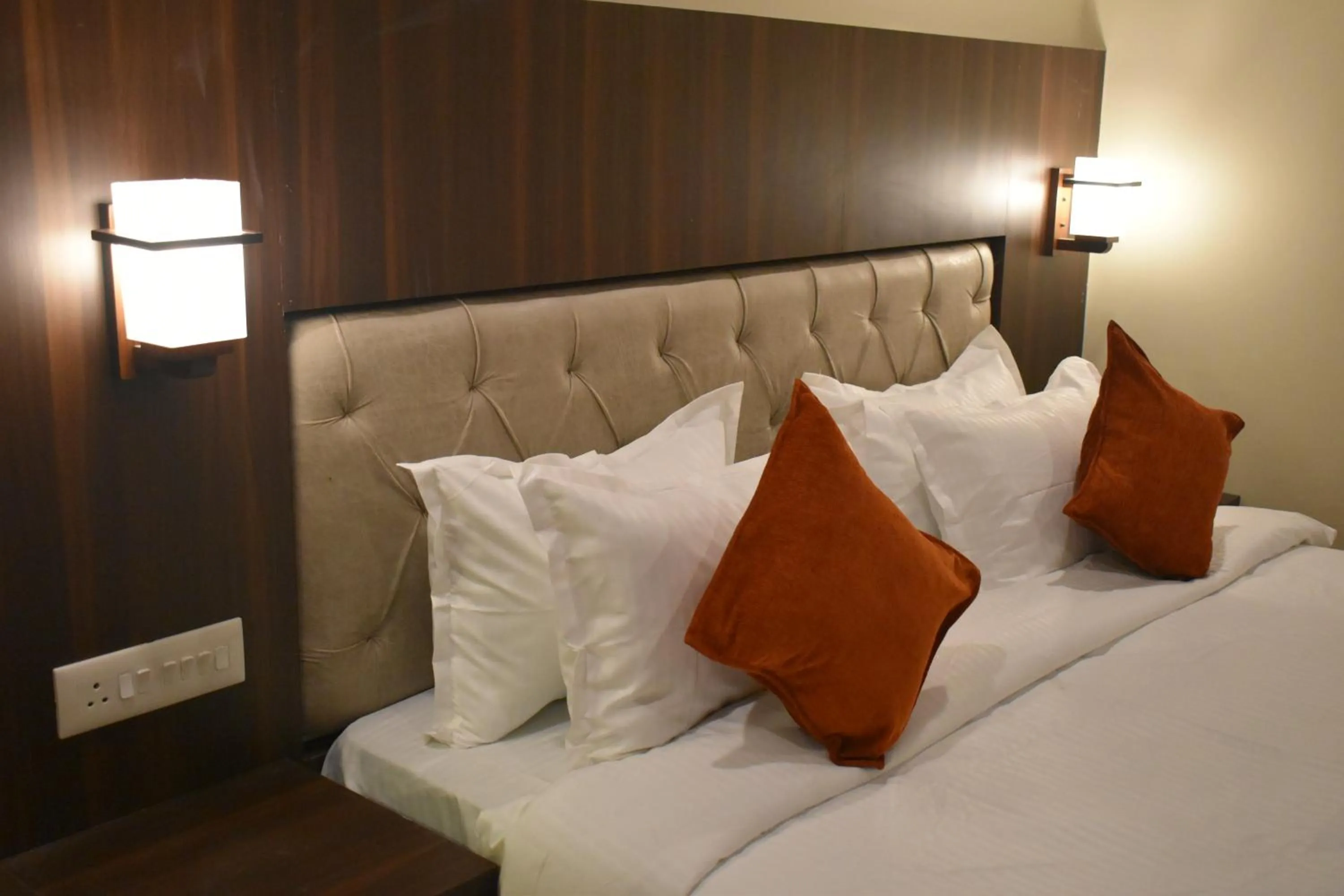 Bed in Keswani Group Tashi Heritage Hotel & Resort