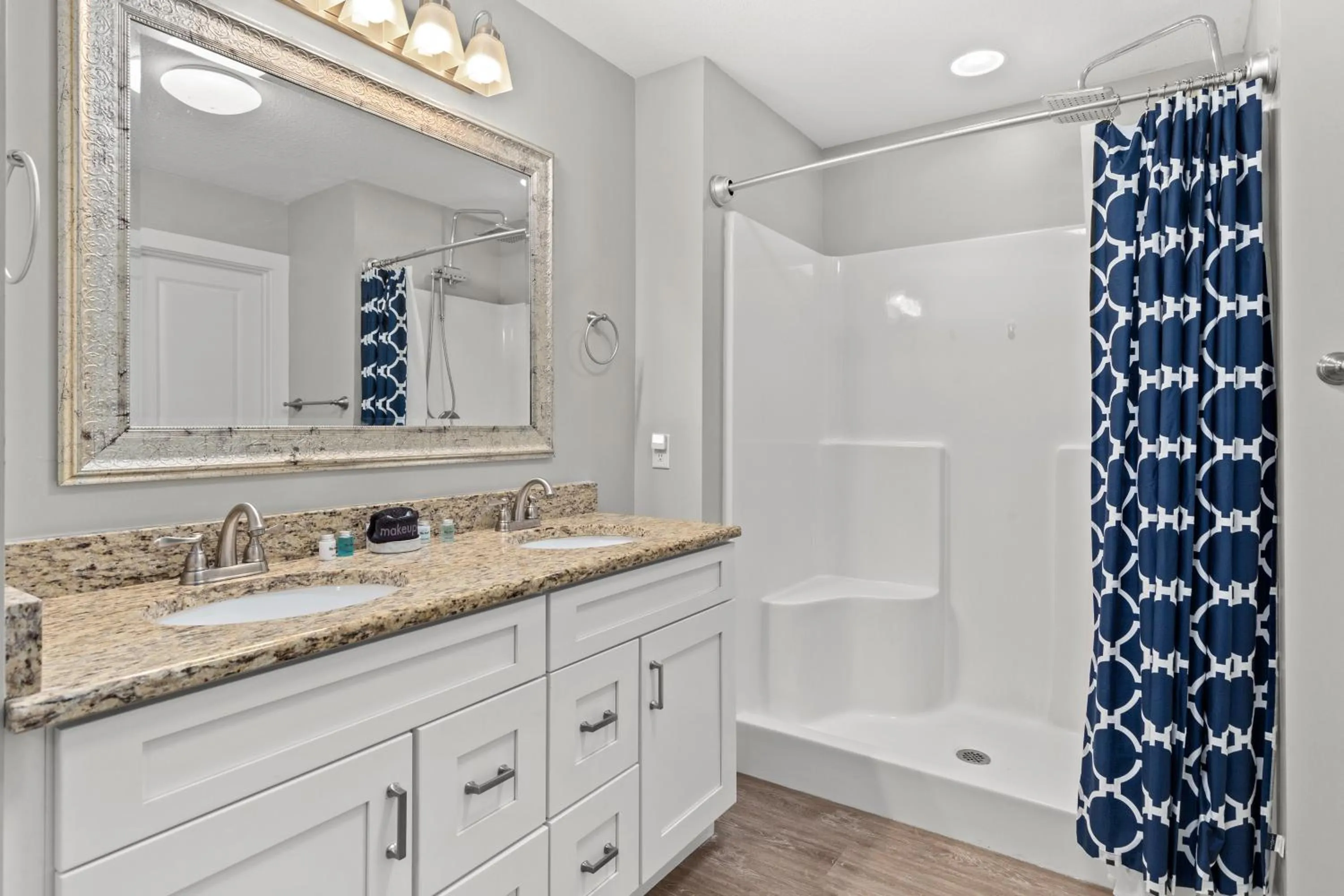 Bathroom in 3BD, 2BA Home! Family Friendly! Close to Beach! HOT TUB!