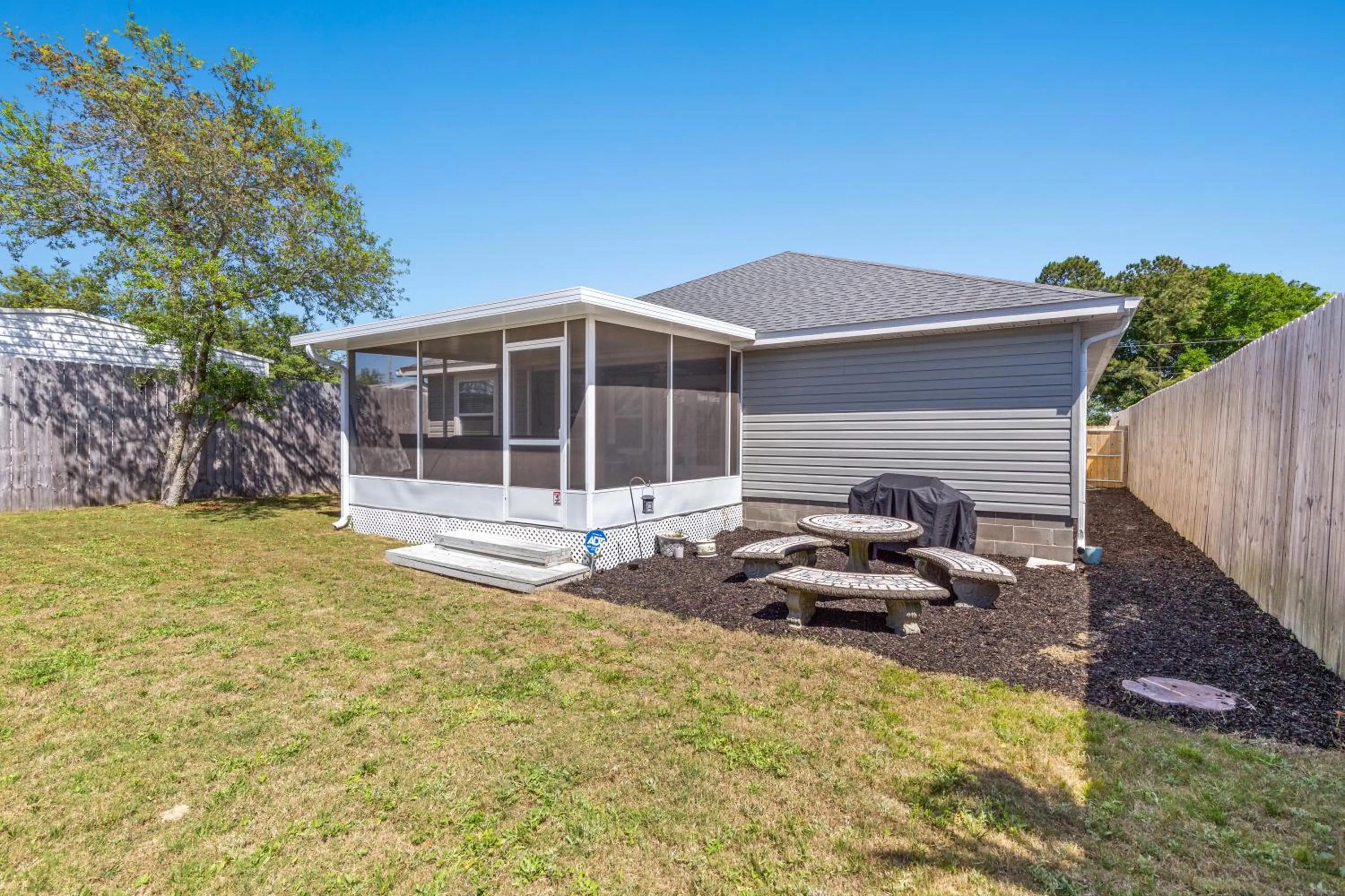 Other in 3BD, 2BA Home! Family Friendly! Close to Beach! HOT TUB!