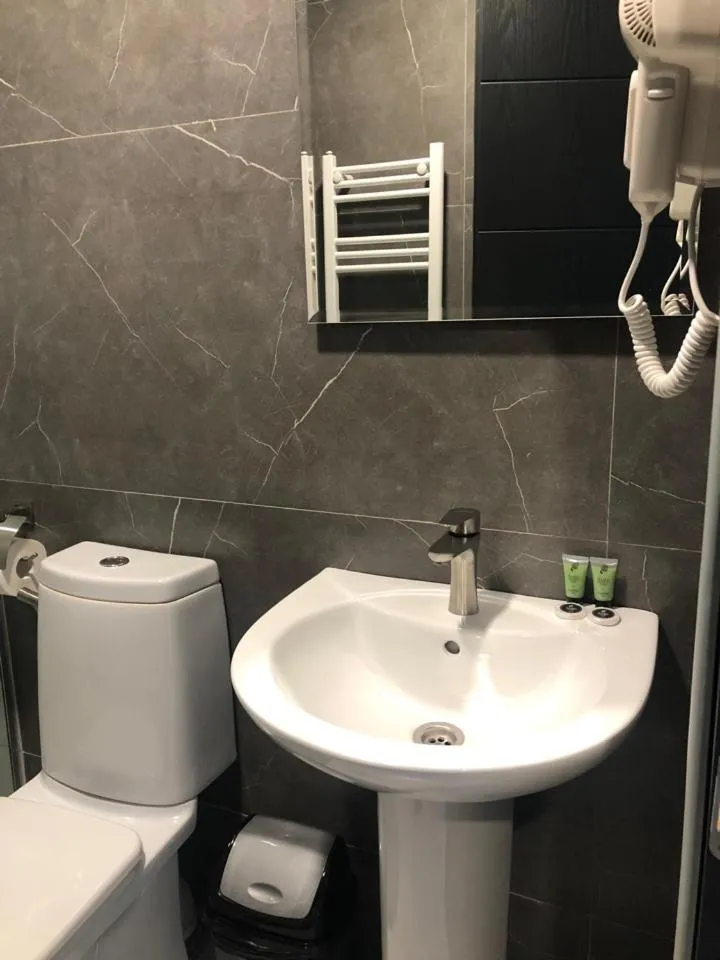 Bathroom in Hotel West Way