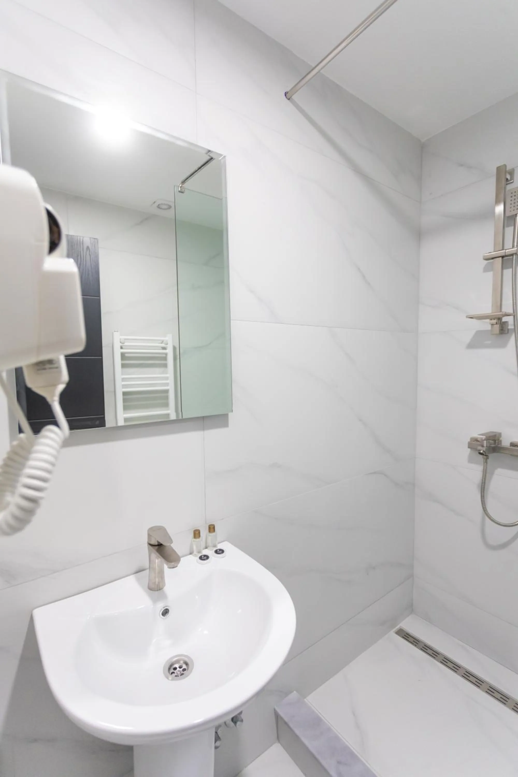 Bathroom in Hotel West Way