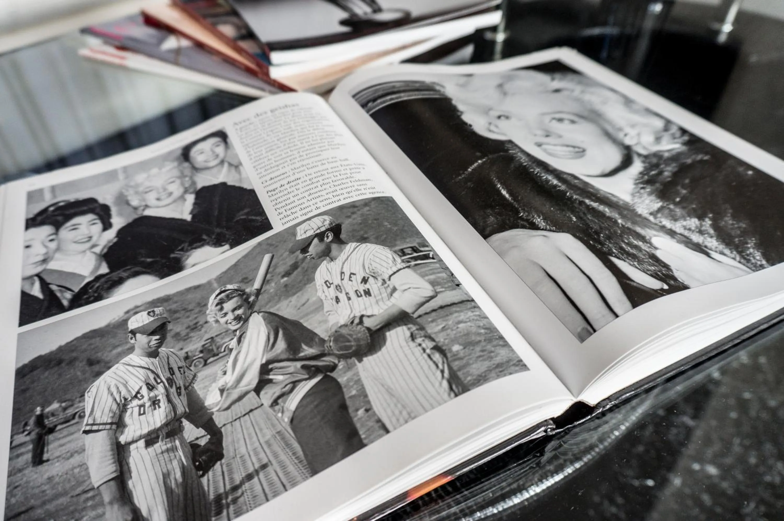 People in The Queen Luxury Apartments - Villa Marilyn