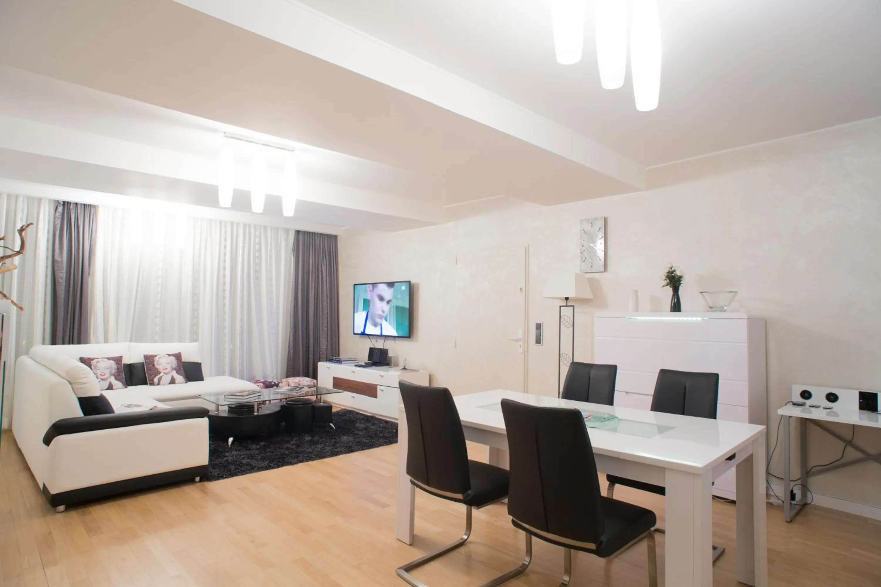 Seating area in The Queen Luxury Apartments - Villa Marilyn