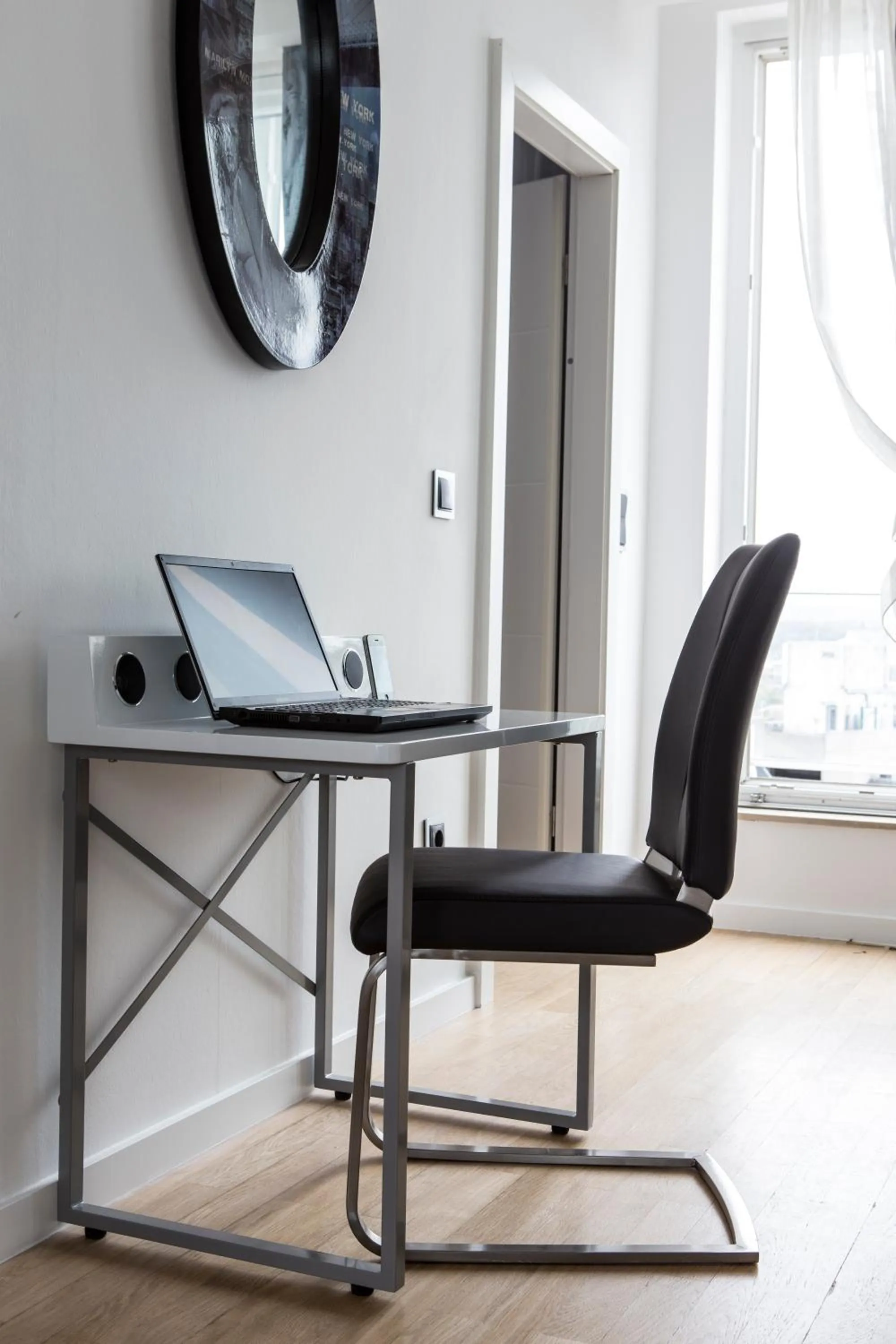 TV and multimedia in The Queen Luxury Apartments - Villa Marilyn