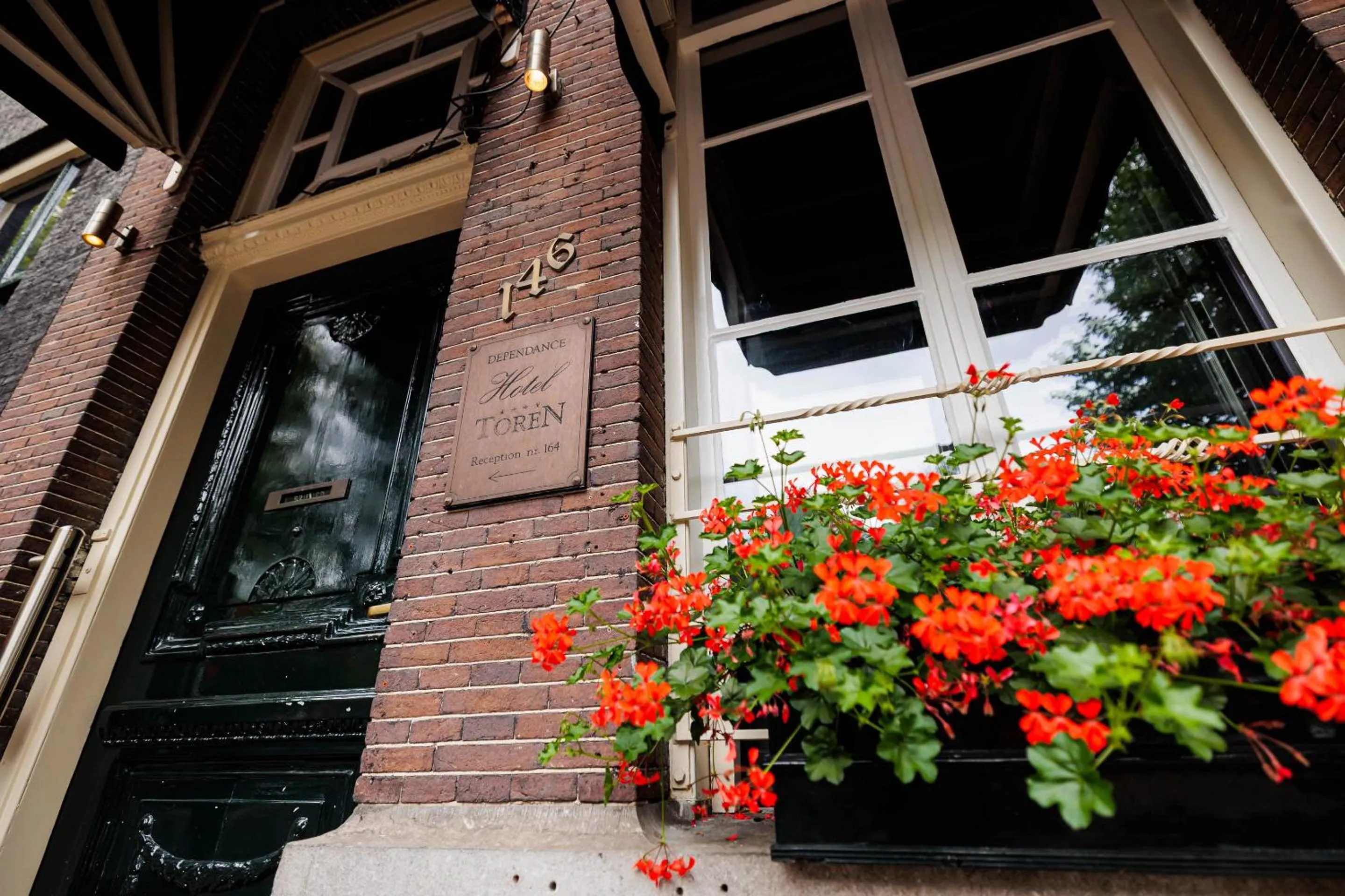 Property building in The Pavilions Amsterdam, The Toren
