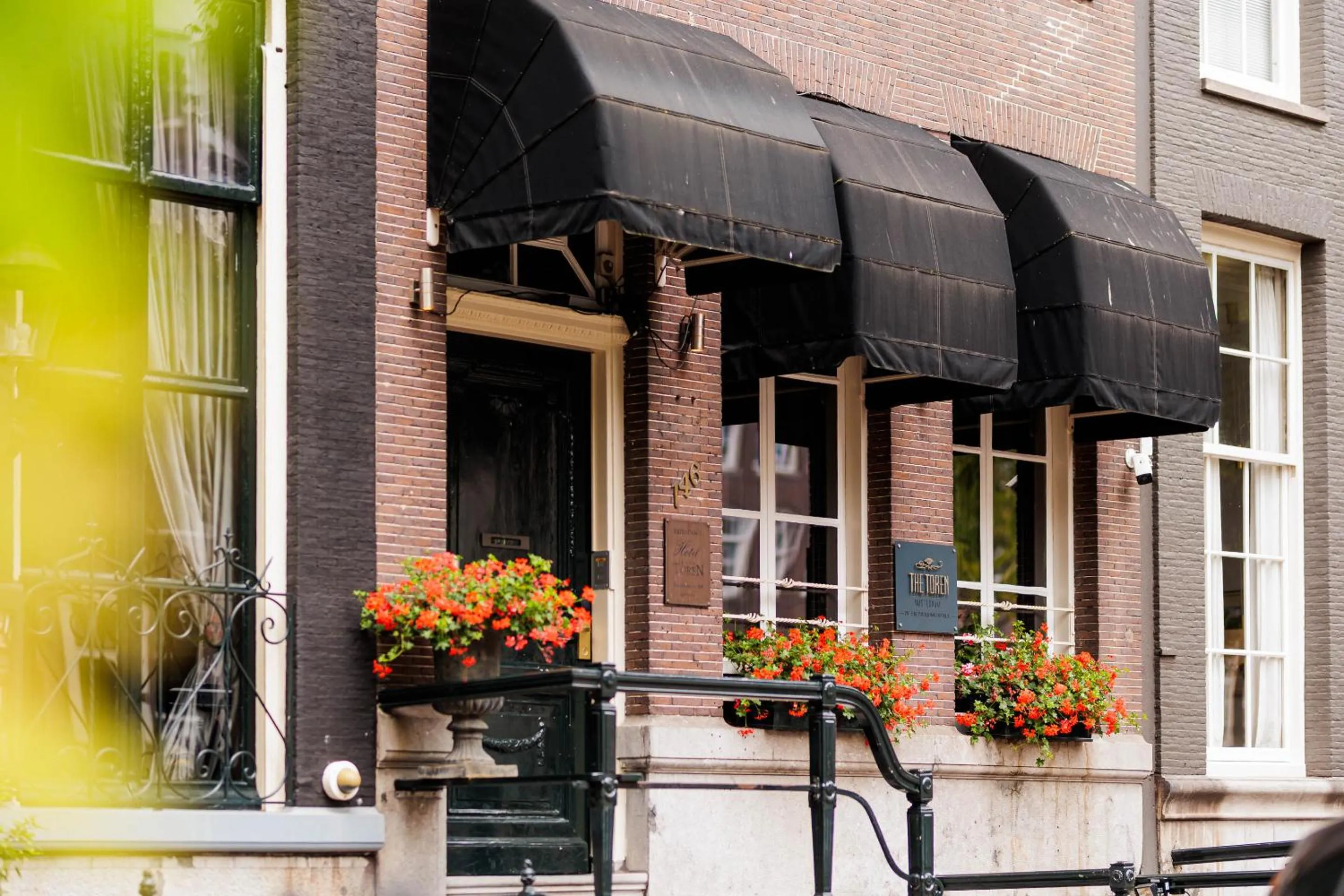 Property building in The Pavilions Amsterdam, The Toren