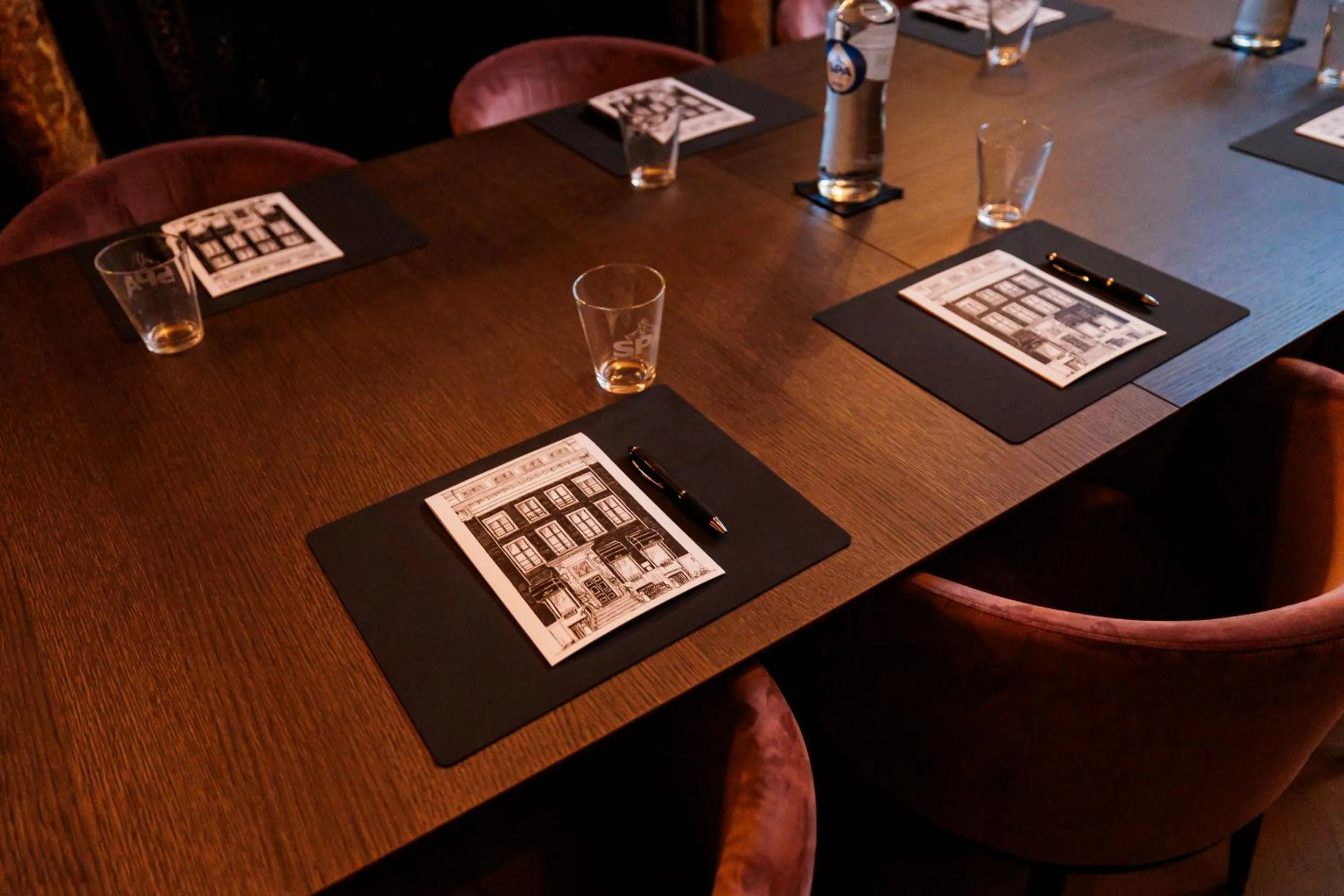 Business facilities in The Pavilions Amsterdam, The Toren