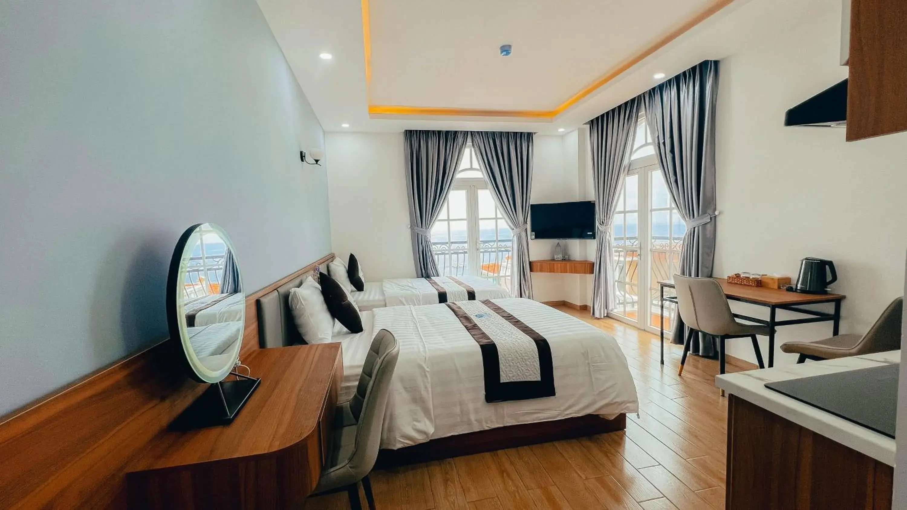 Quadruple Room with Sea View in LABE Hotel Phu Quoc Quadruple Room with Sea View in LABE Hotel Phu Quoc