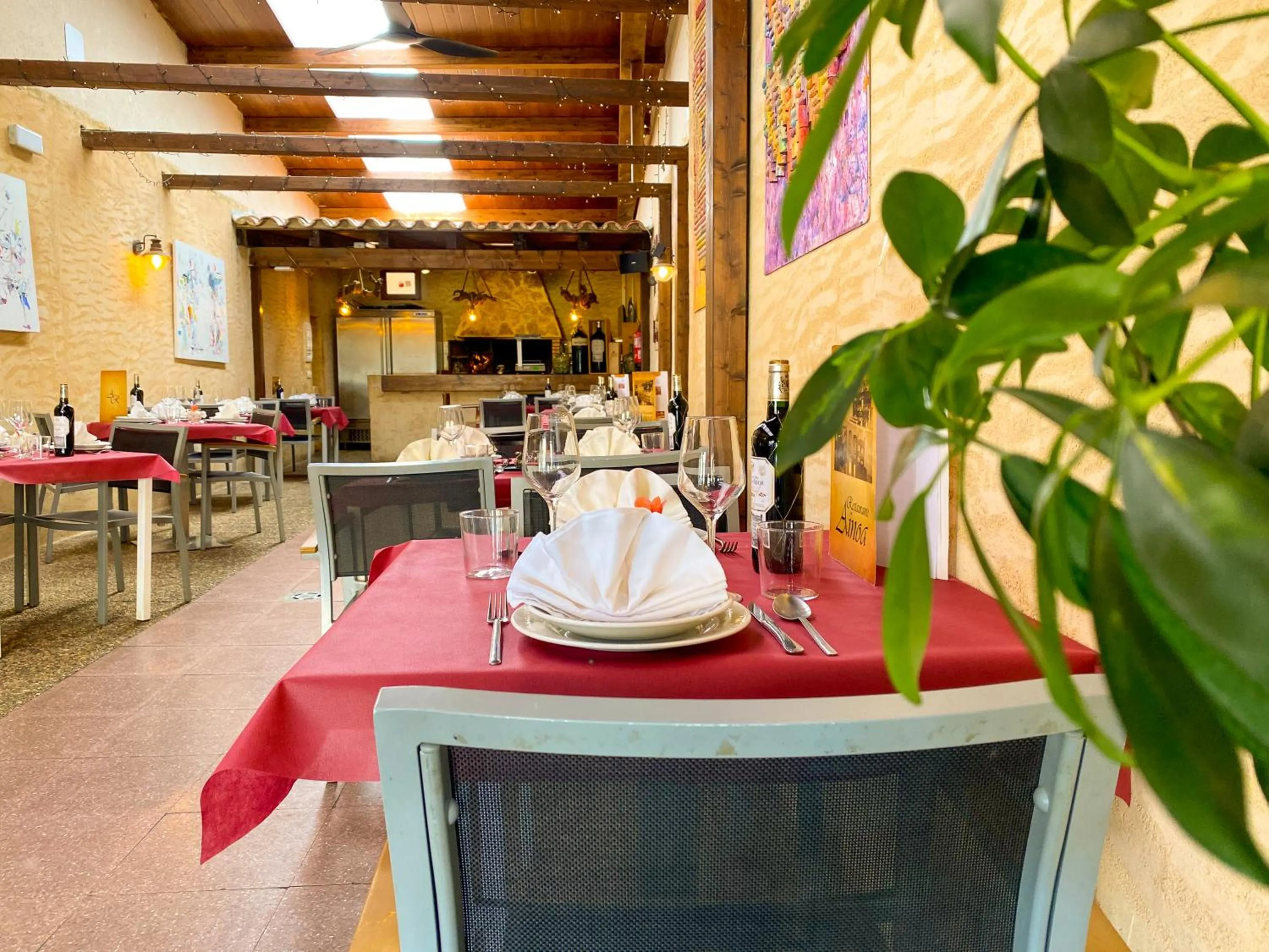 Lounge or bar in Hostal Ainoa