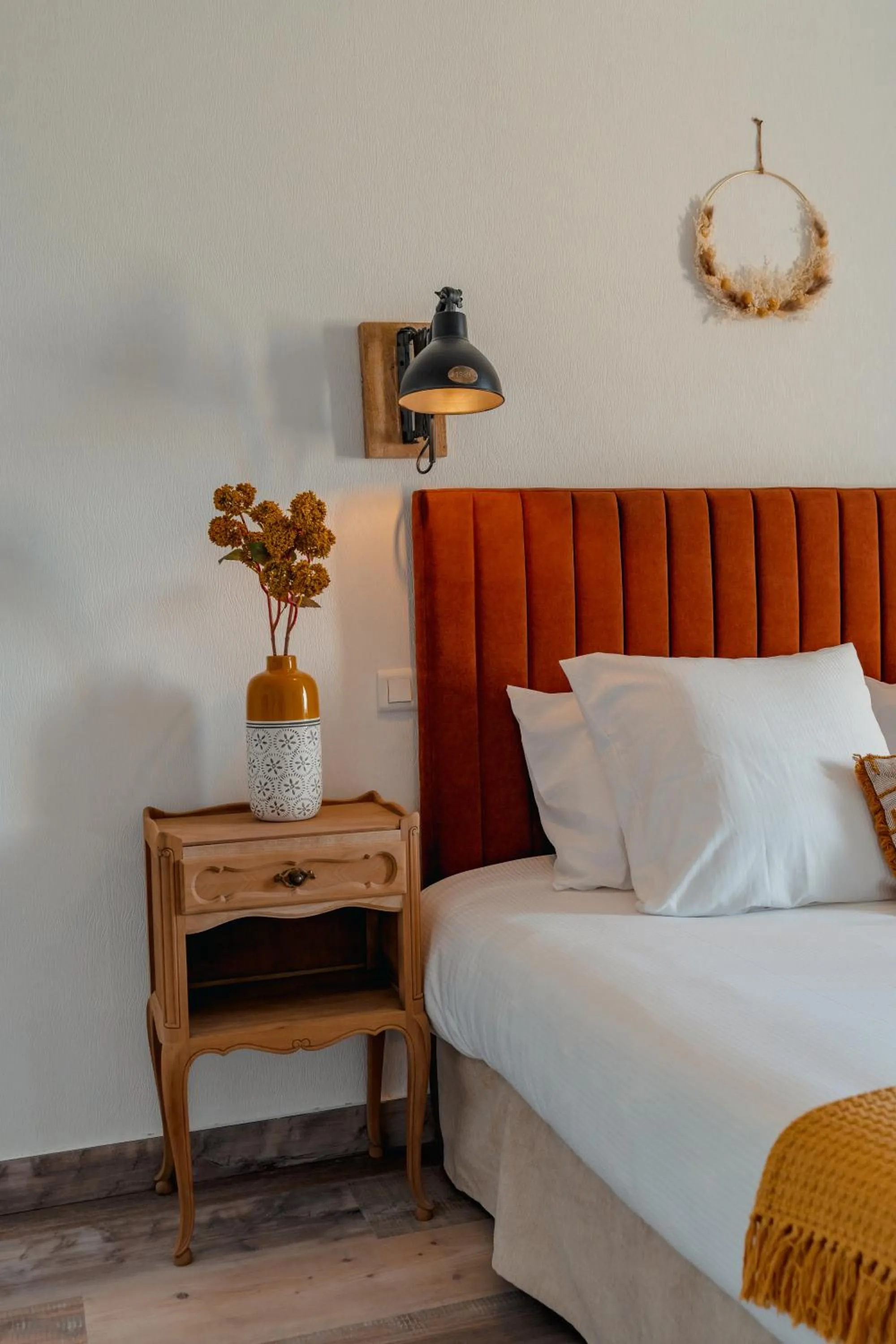 Bedroom, Bed in Hôtel l'Abbaye