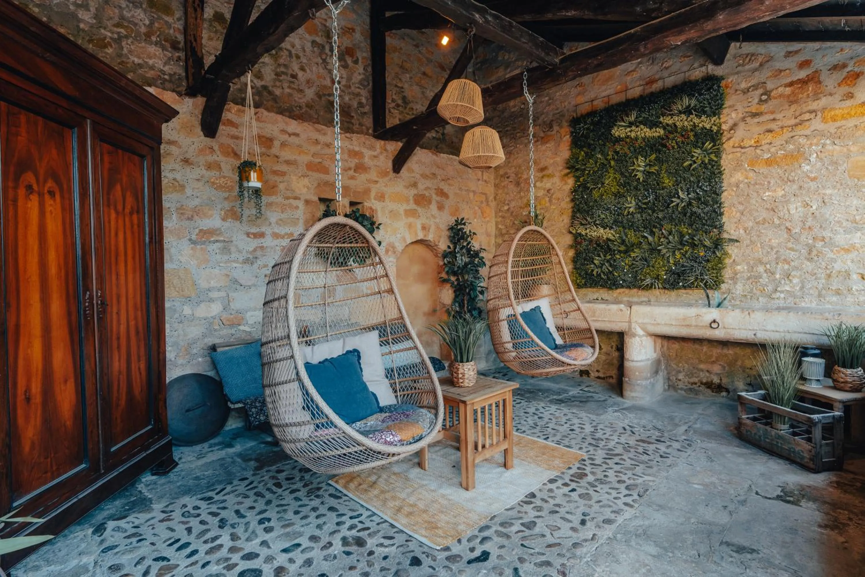 Garden in Hôtel l'Abbaye