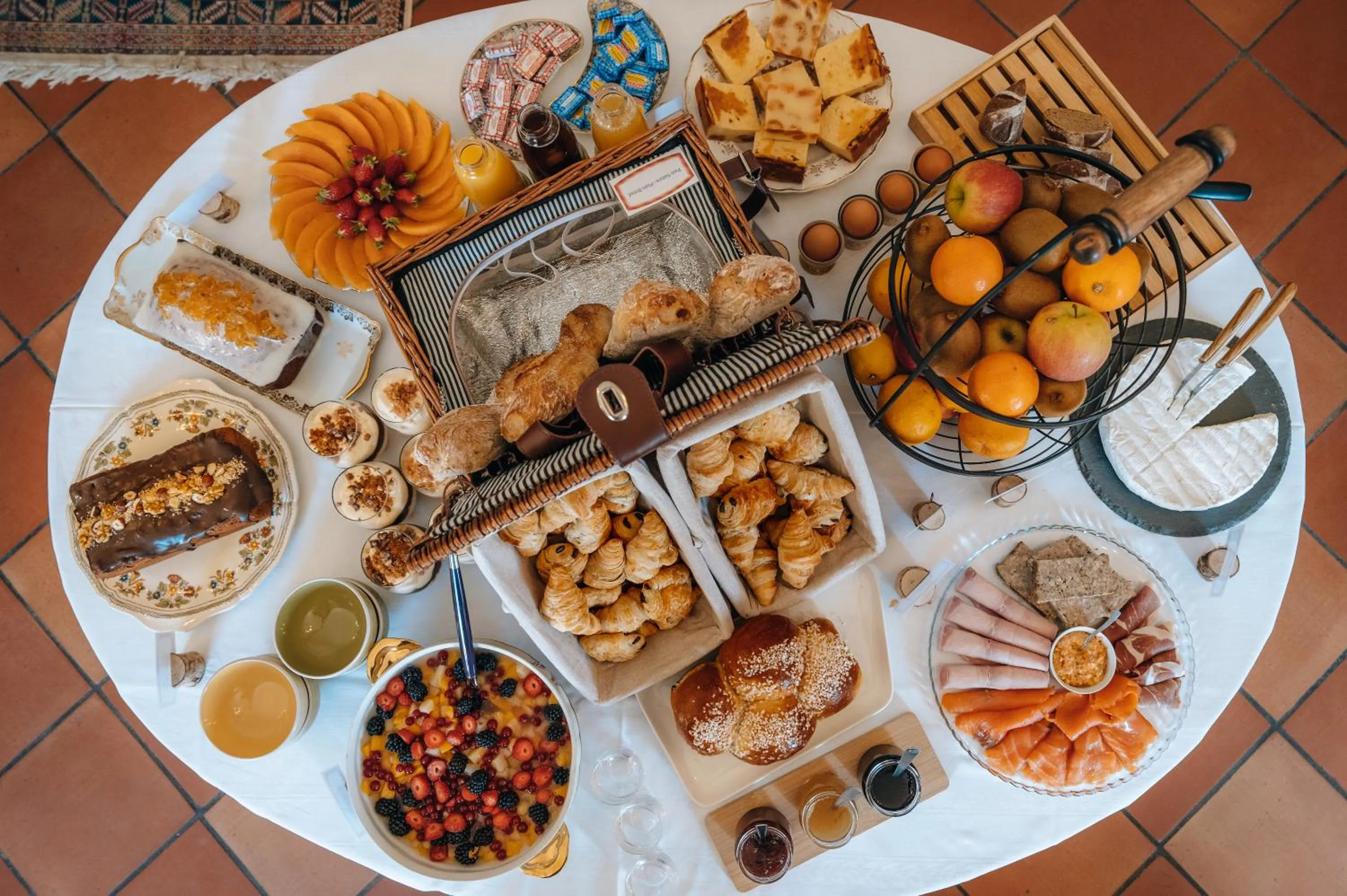 Restaurant/places to eat in Hôtel l'Abbaye