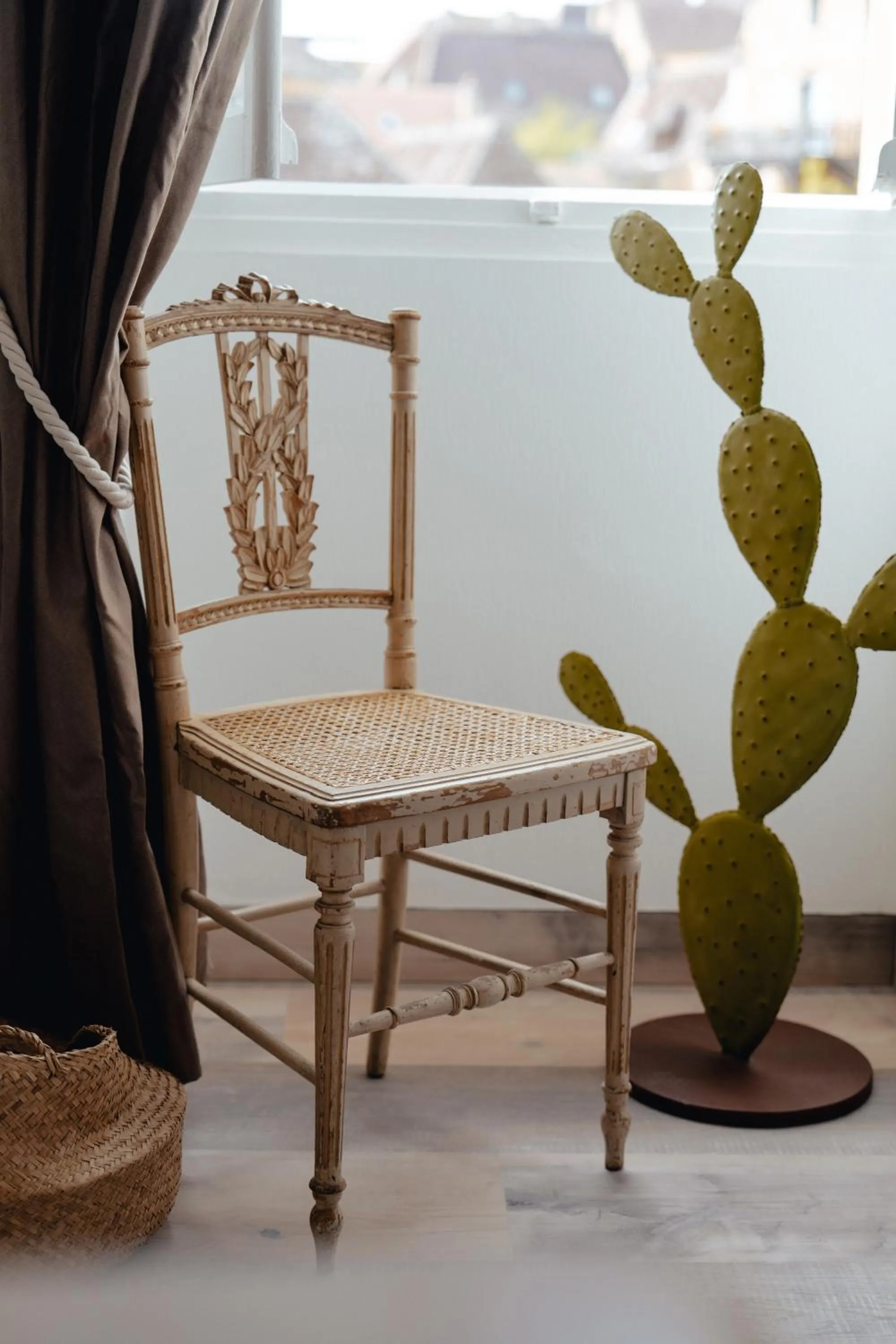 Decorative detail in Hôtel l'Abbaye