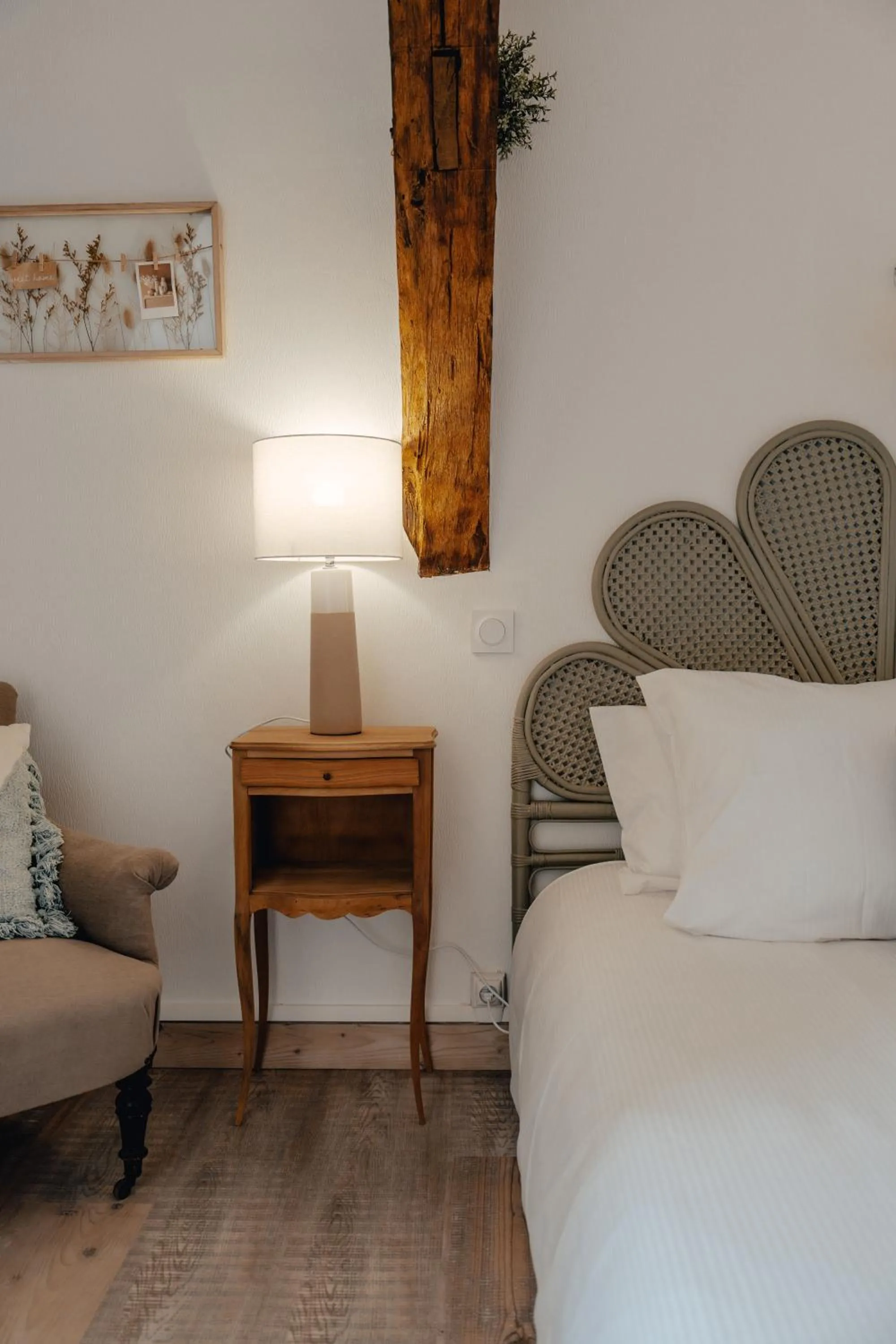 Bedroom, Bed in Hôtel l'Abbaye