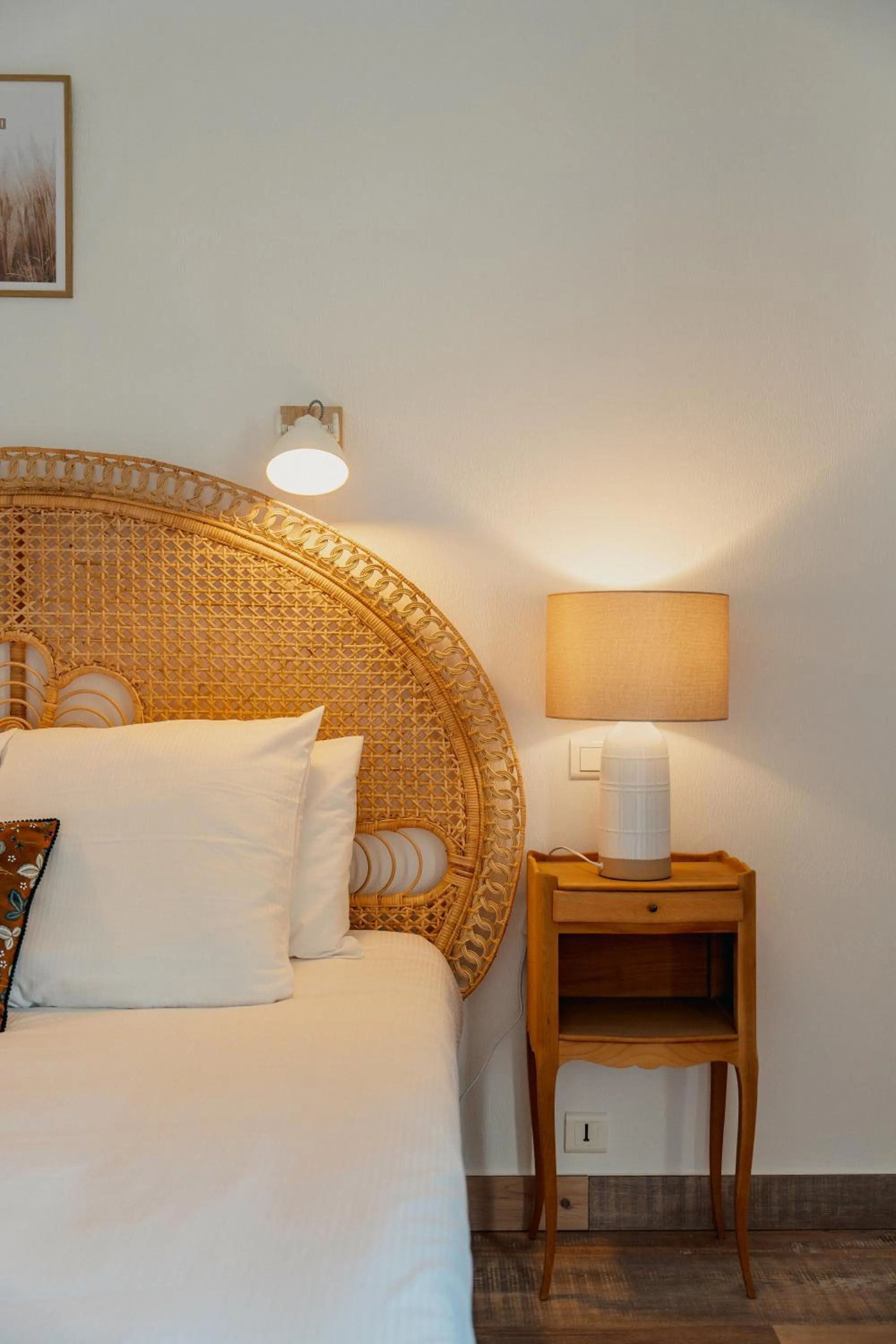 Bedroom, Bed in Hôtel l'Abbaye