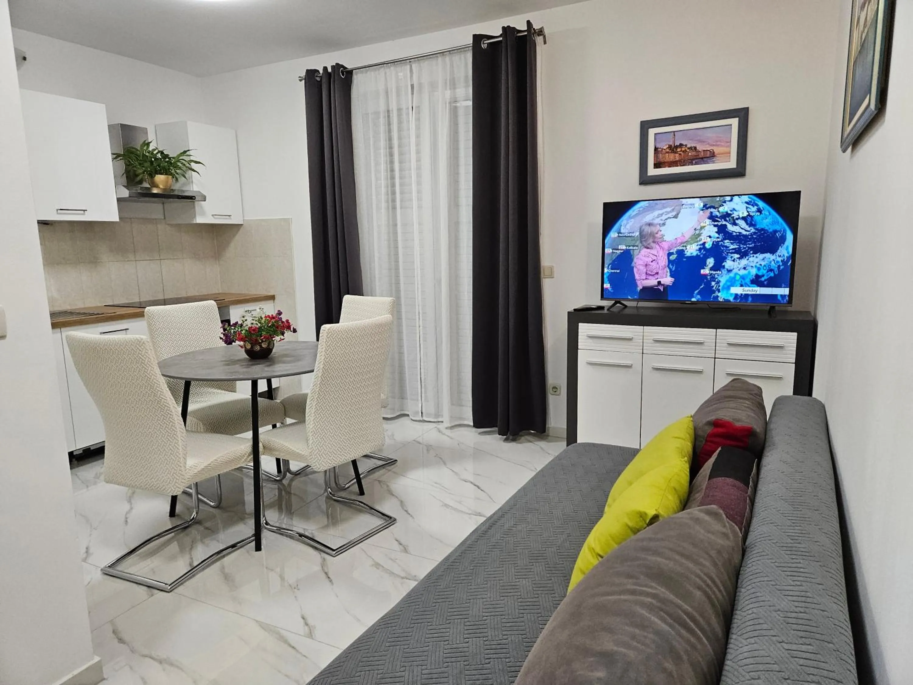 TV and multimedia in Apartment Mary
