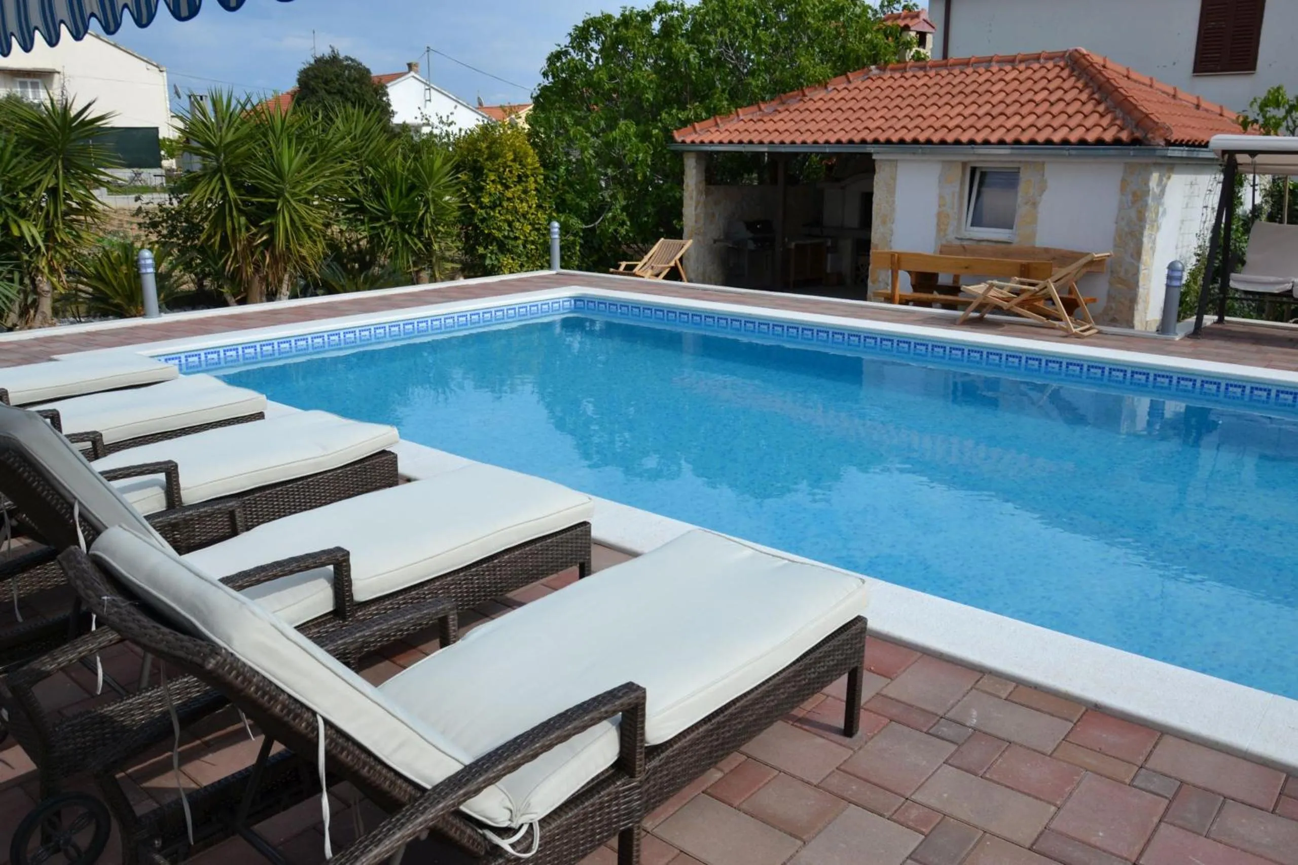 Swimming pool in Apartment Mary