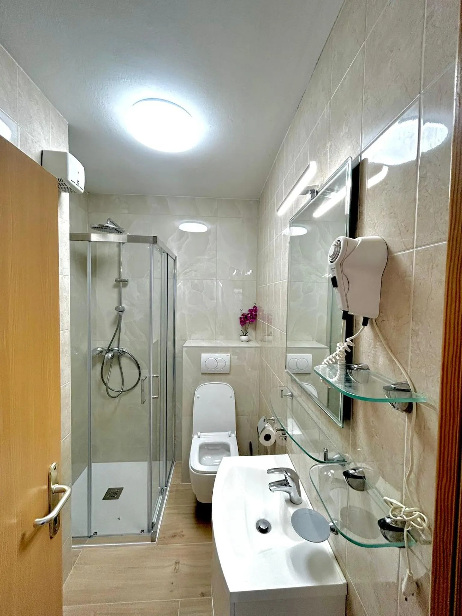 Shower in Apartment Mary
