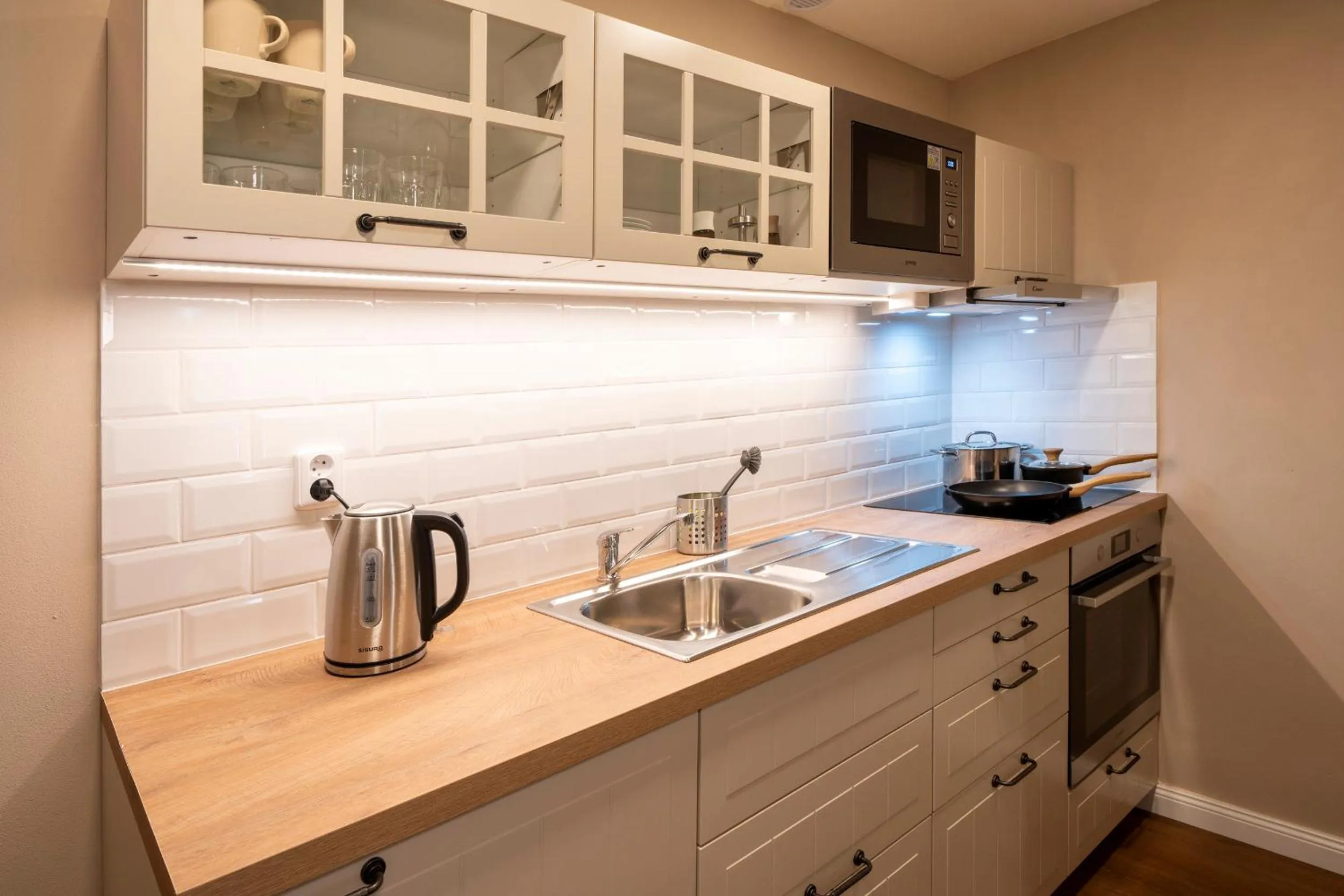 Coffee/tea facilities in Apart Hotel Zborovska