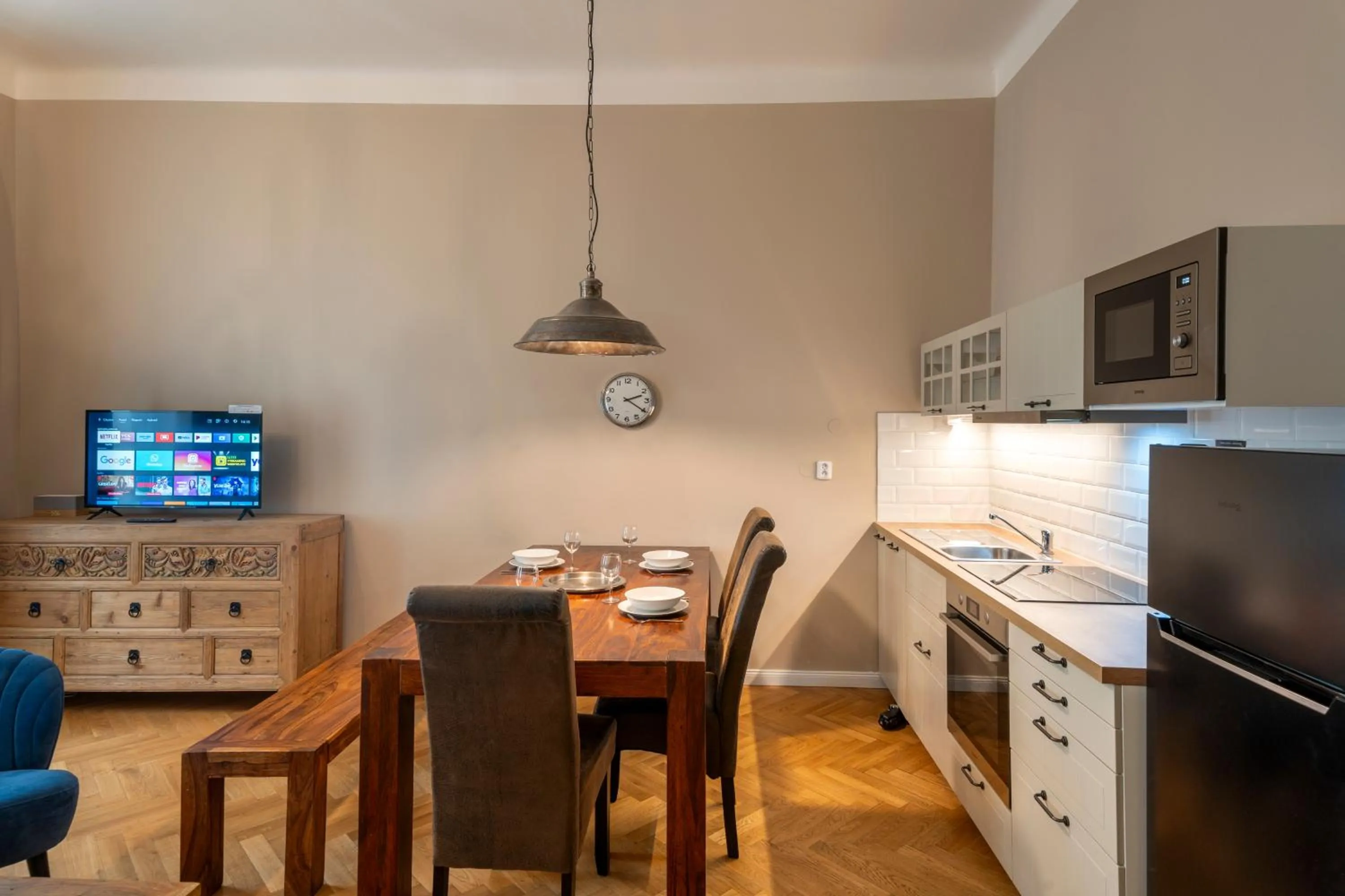 Kitchen or kitchenette in Apart Hotel Zborovska