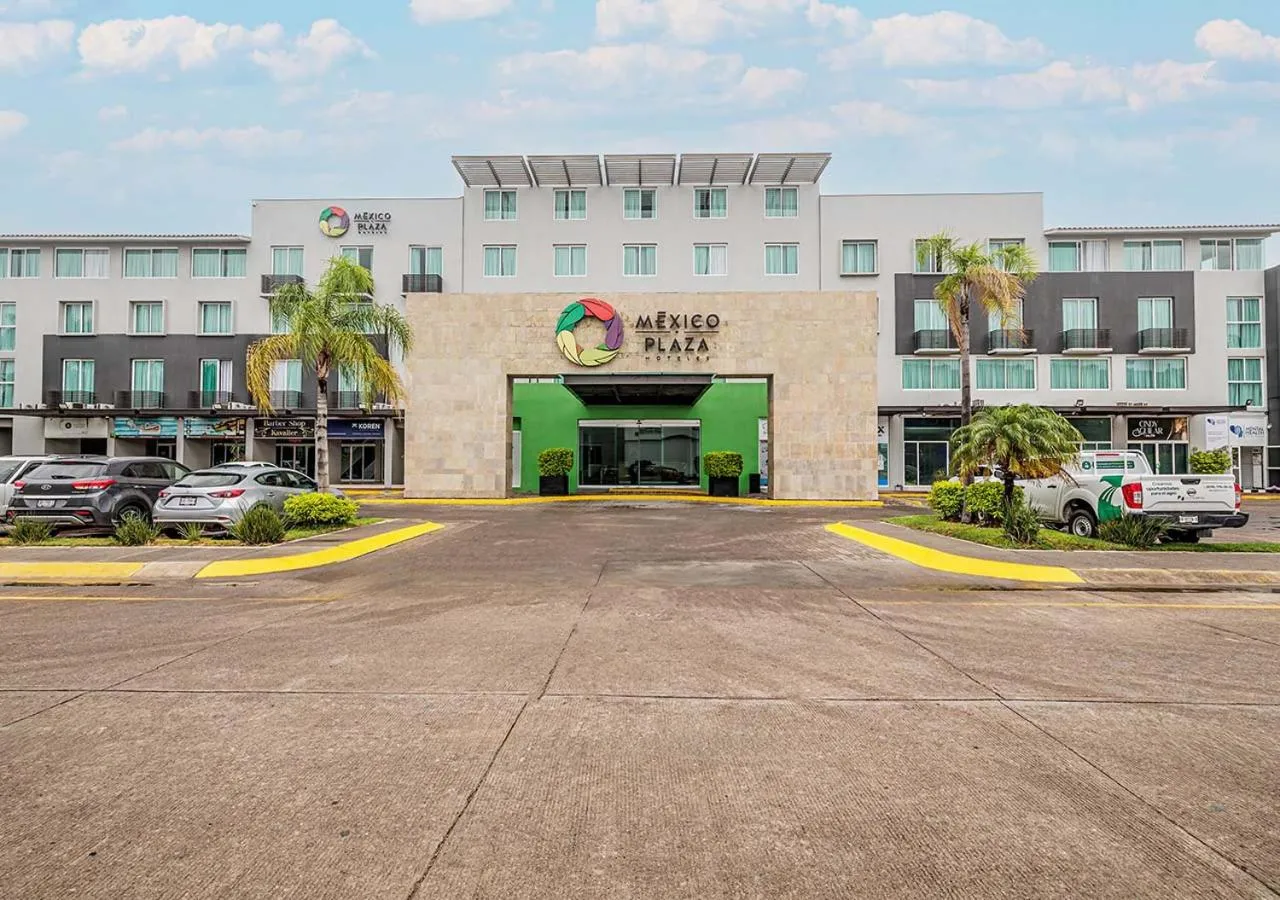 Facade/entrance in Hotel México Plaza Irapuato