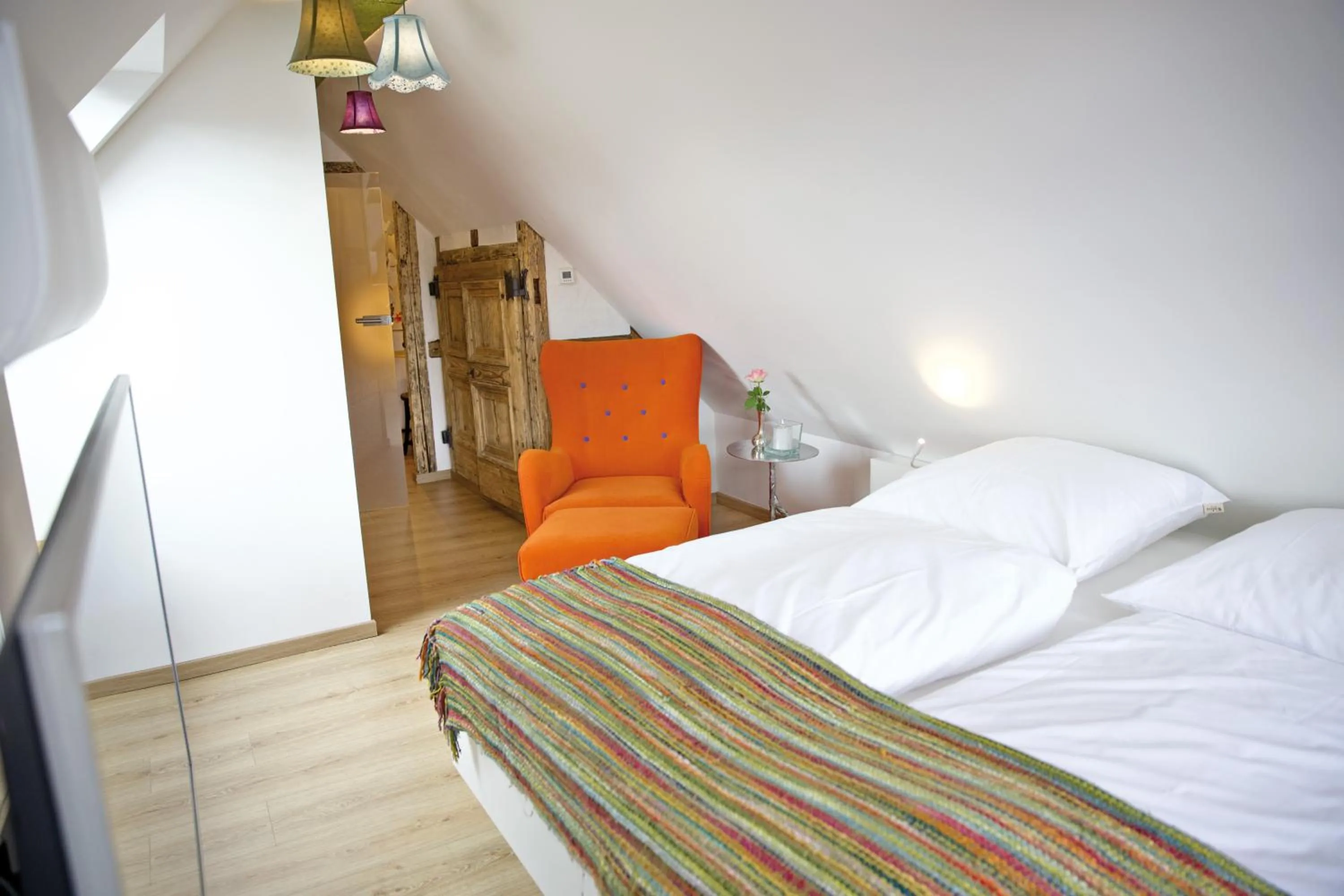 Bed in Zinsers Appartements im Flämmle