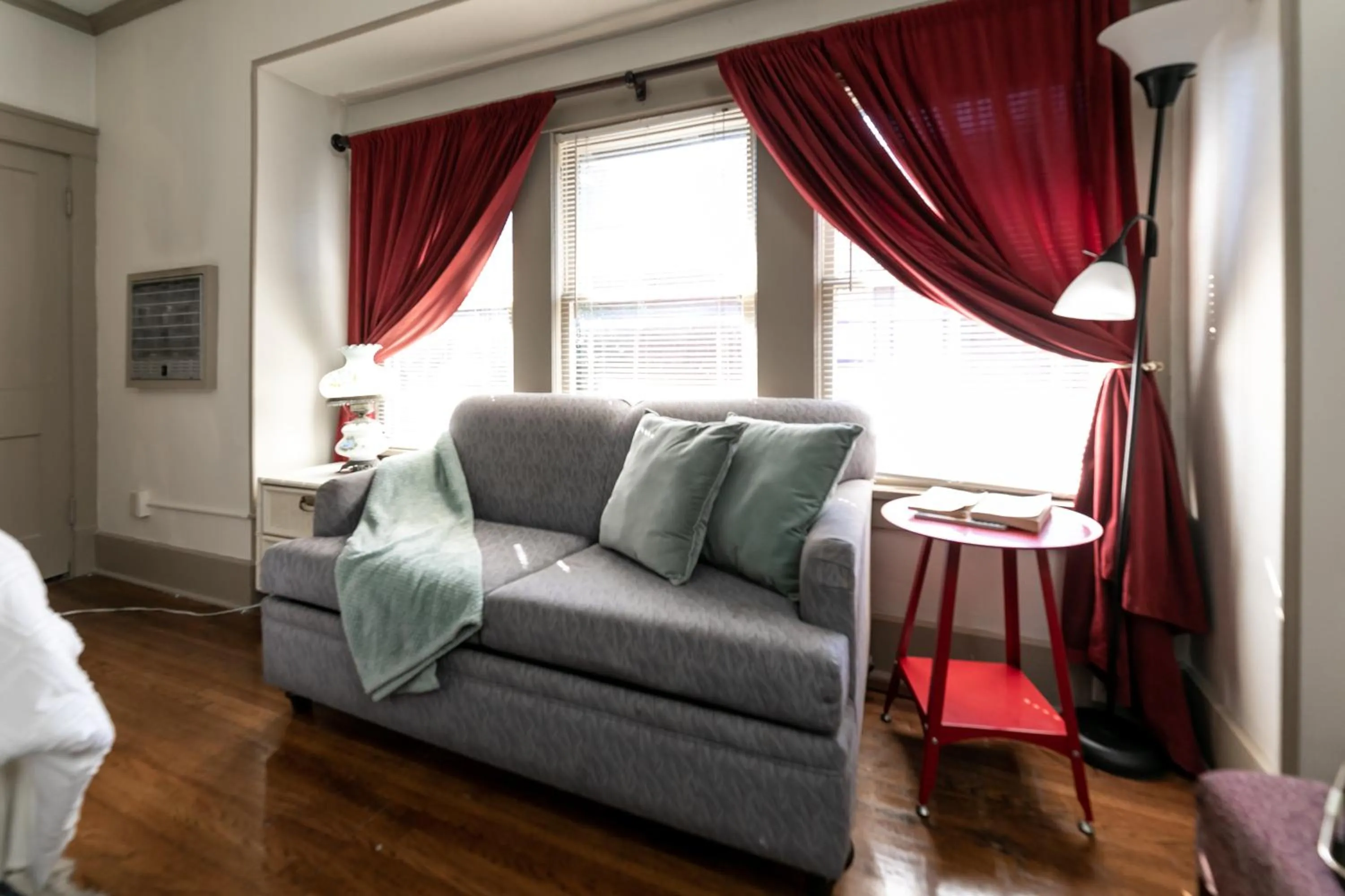 Memphis Belvedere Suites Studio