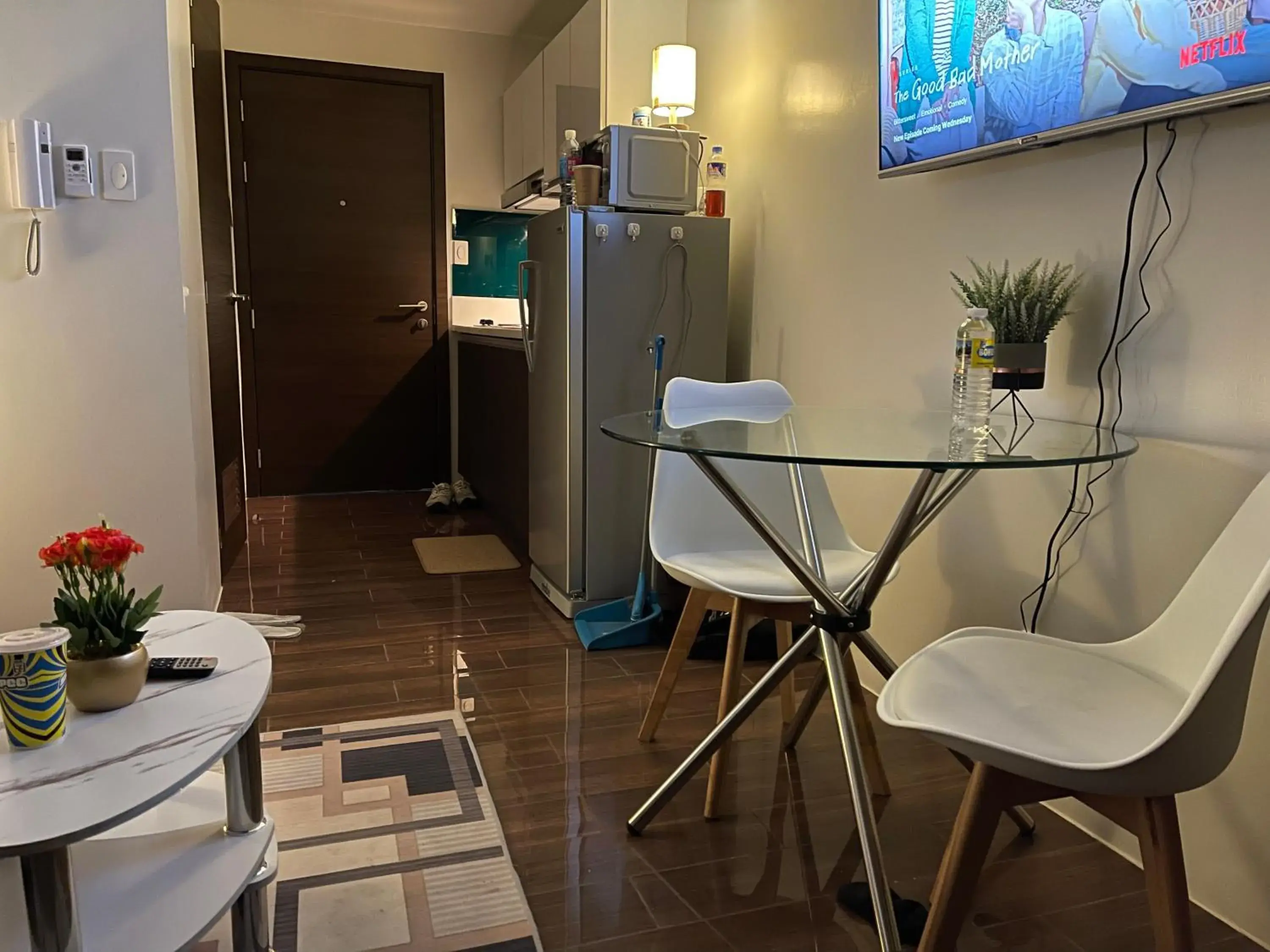 One-Bedroom Apartment in Destina Stays @Air Residences Makati, MetroManila One-Bedroom Apartment in Destina Stays @Air Residences Makati, MetroManila