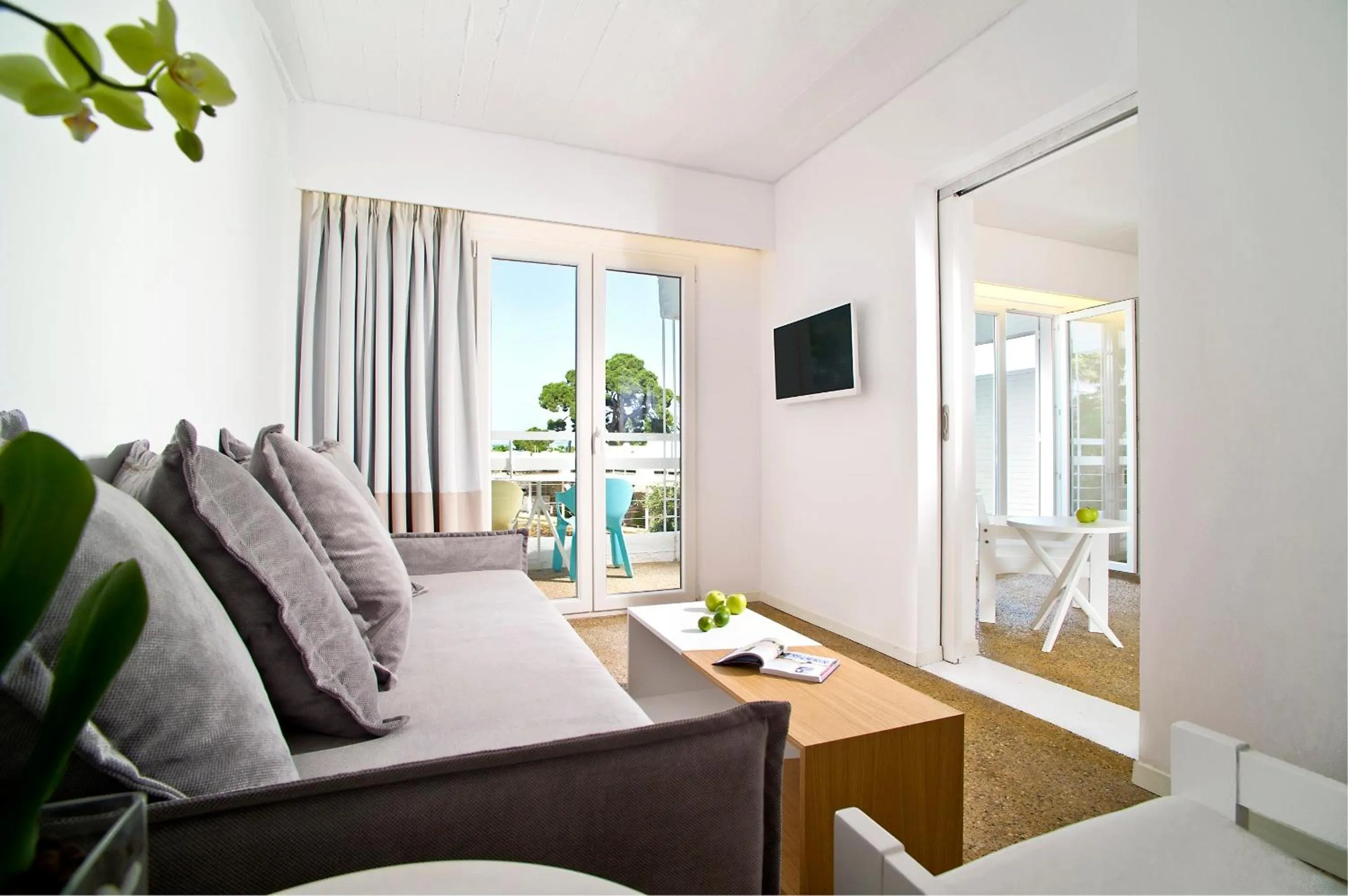 Balcony/Terrace in Marathon Beach Resort