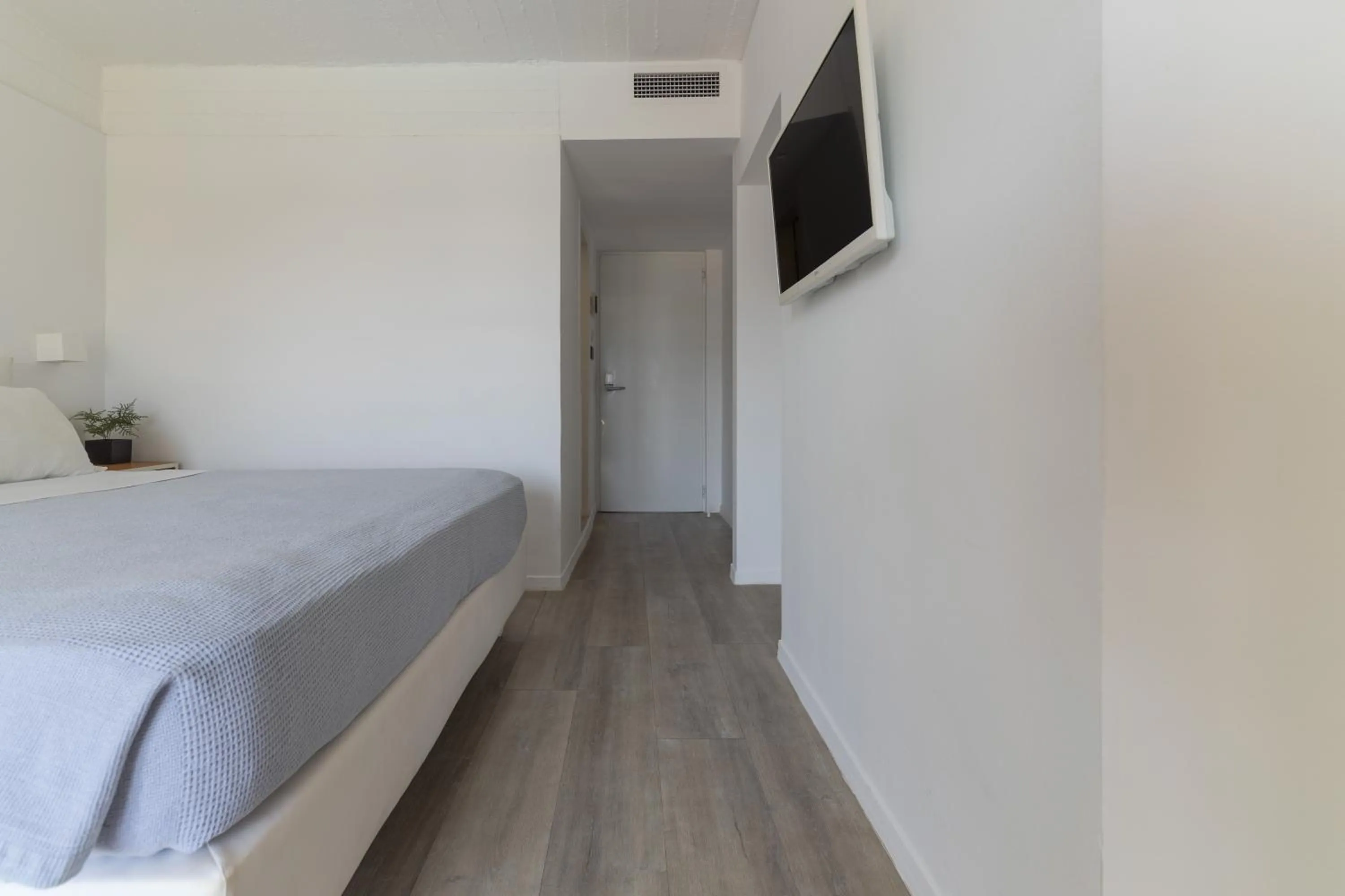 Facade/entrance in Marathon Beach Resort