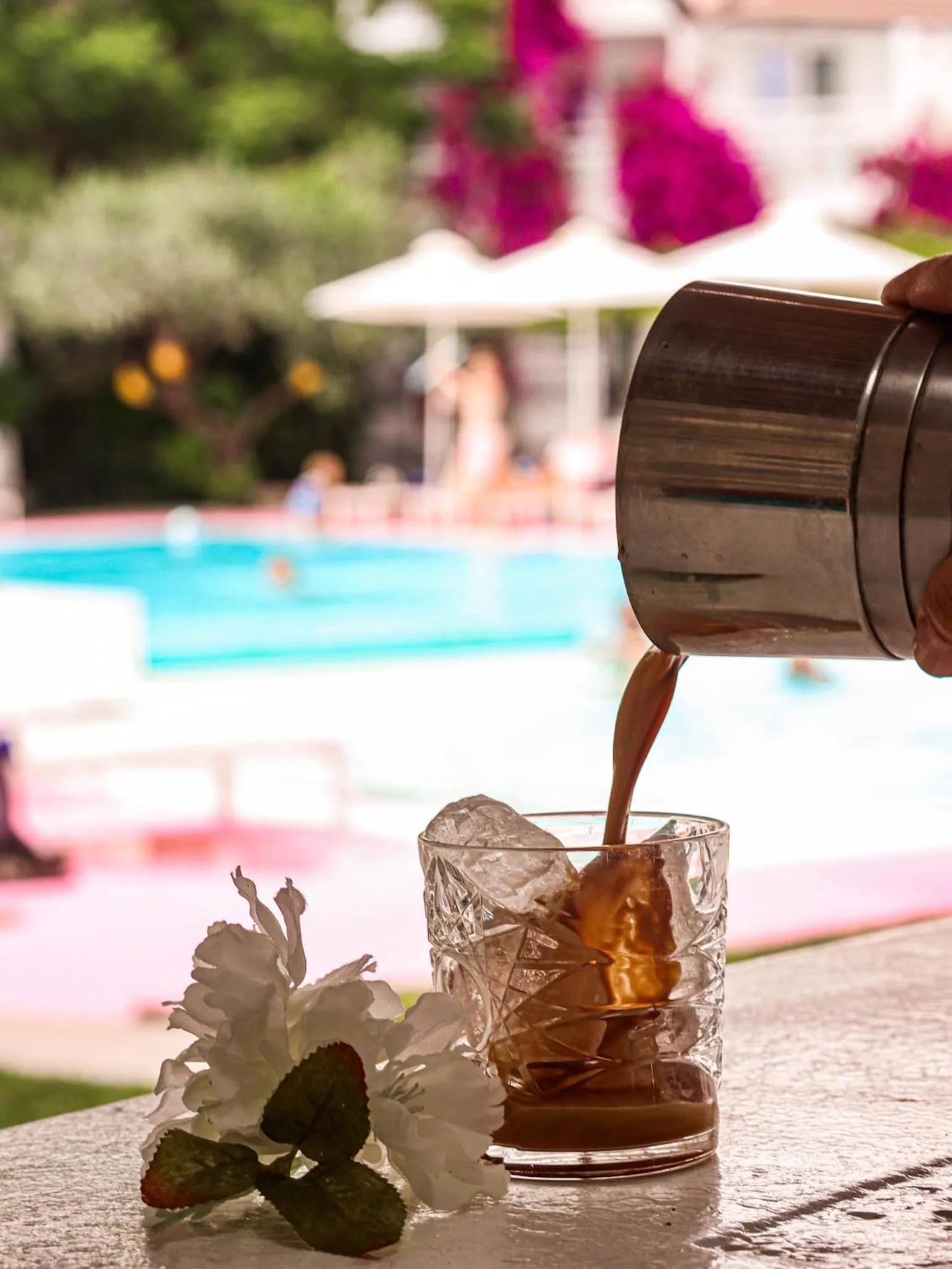 Food and drinks in Marathon Beach Resort