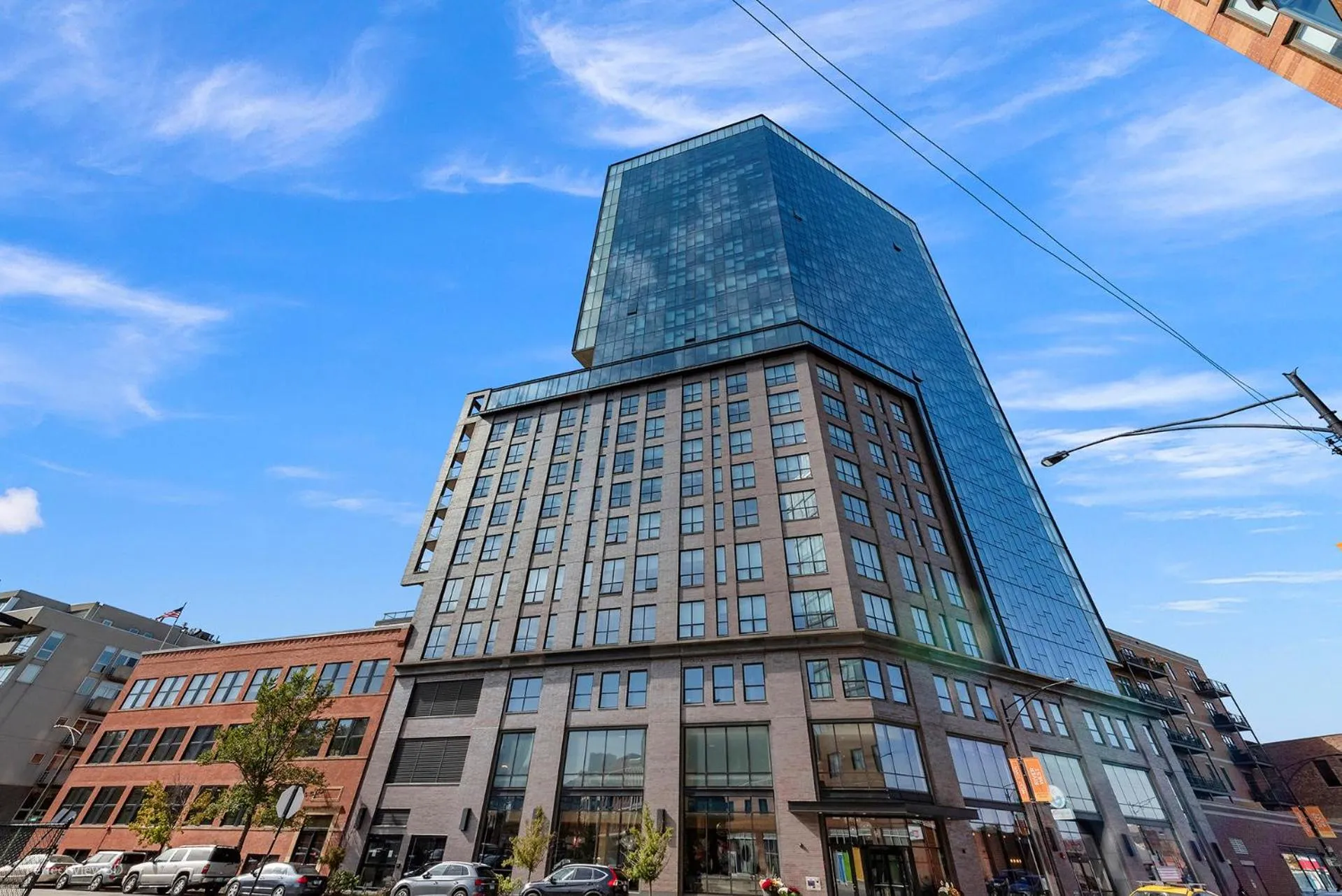 Property building in Avenir West Loop Penthouses with Iconic City Views