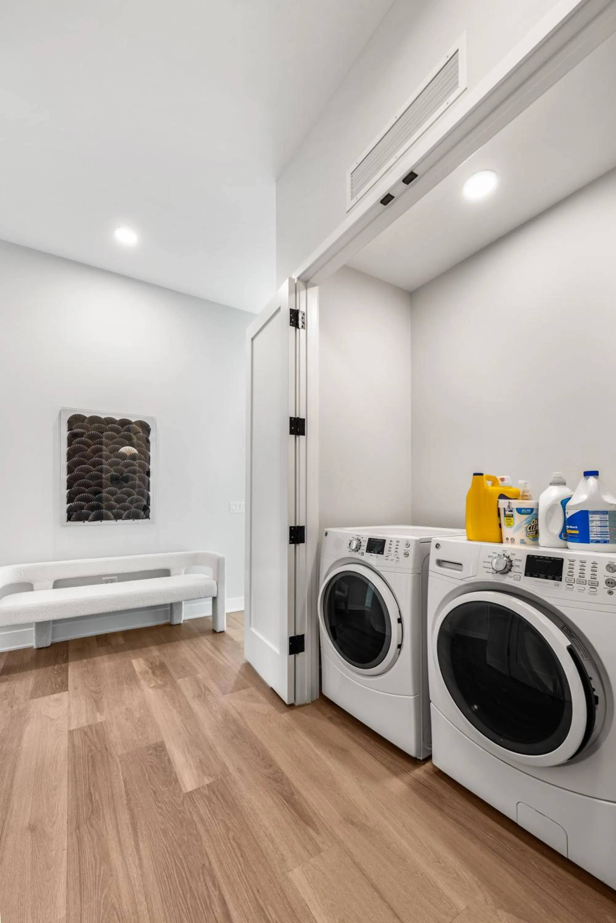 washing machine in Avenir West Loop Penthouses with Iconic City Views