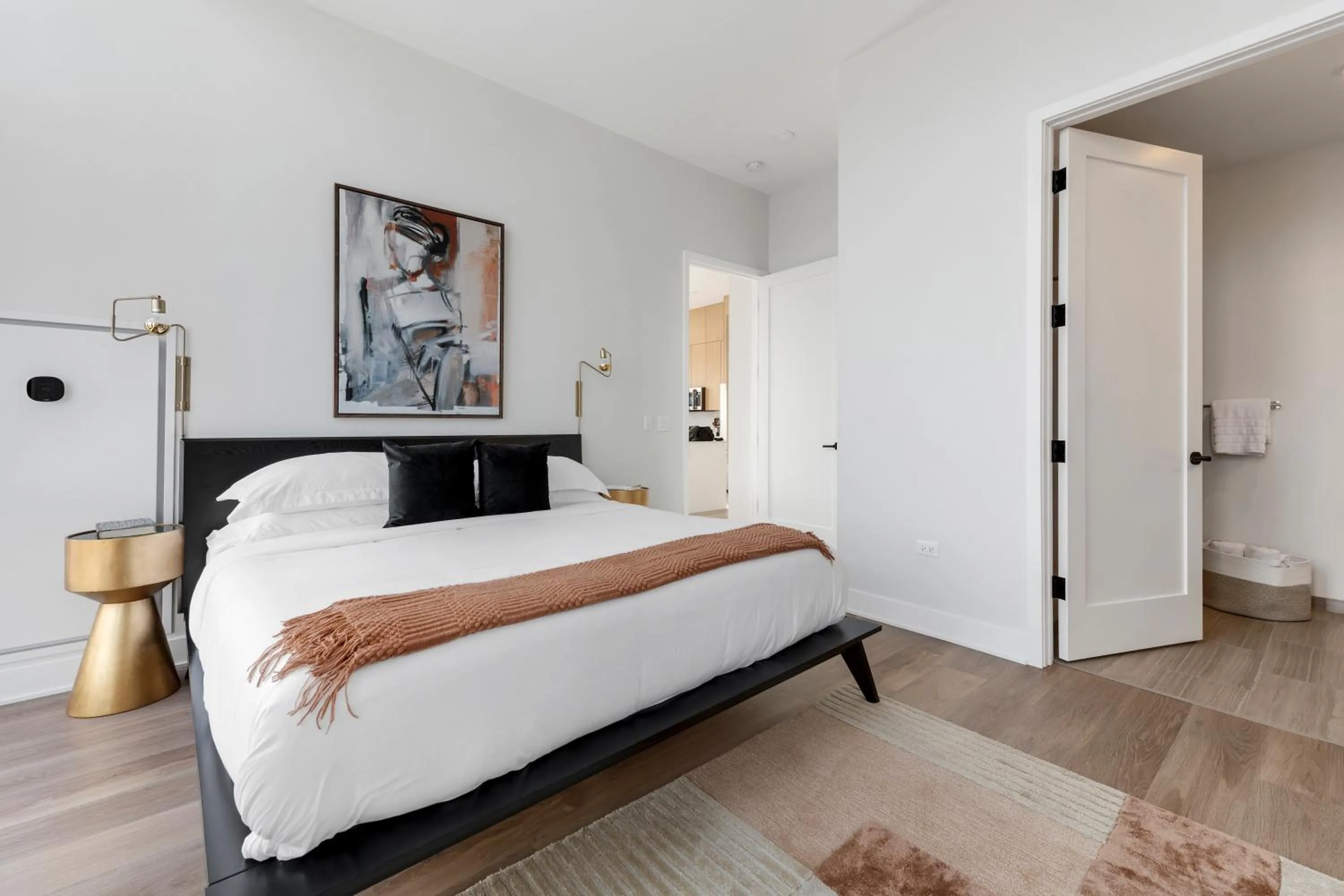 Bed in Avenir West Loop Penthouses with Iconic City Views