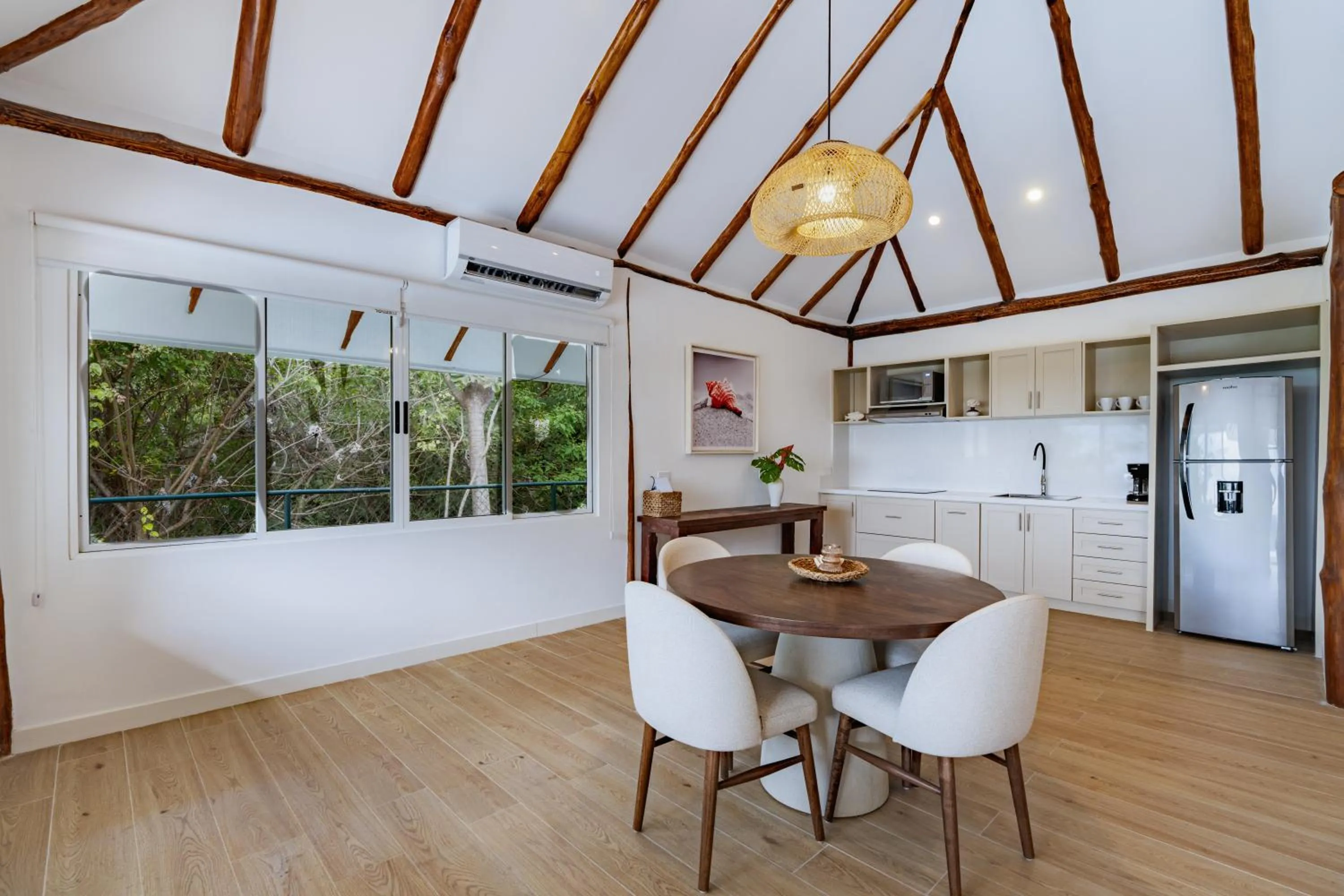 Los Altos de Eros - Adults Only