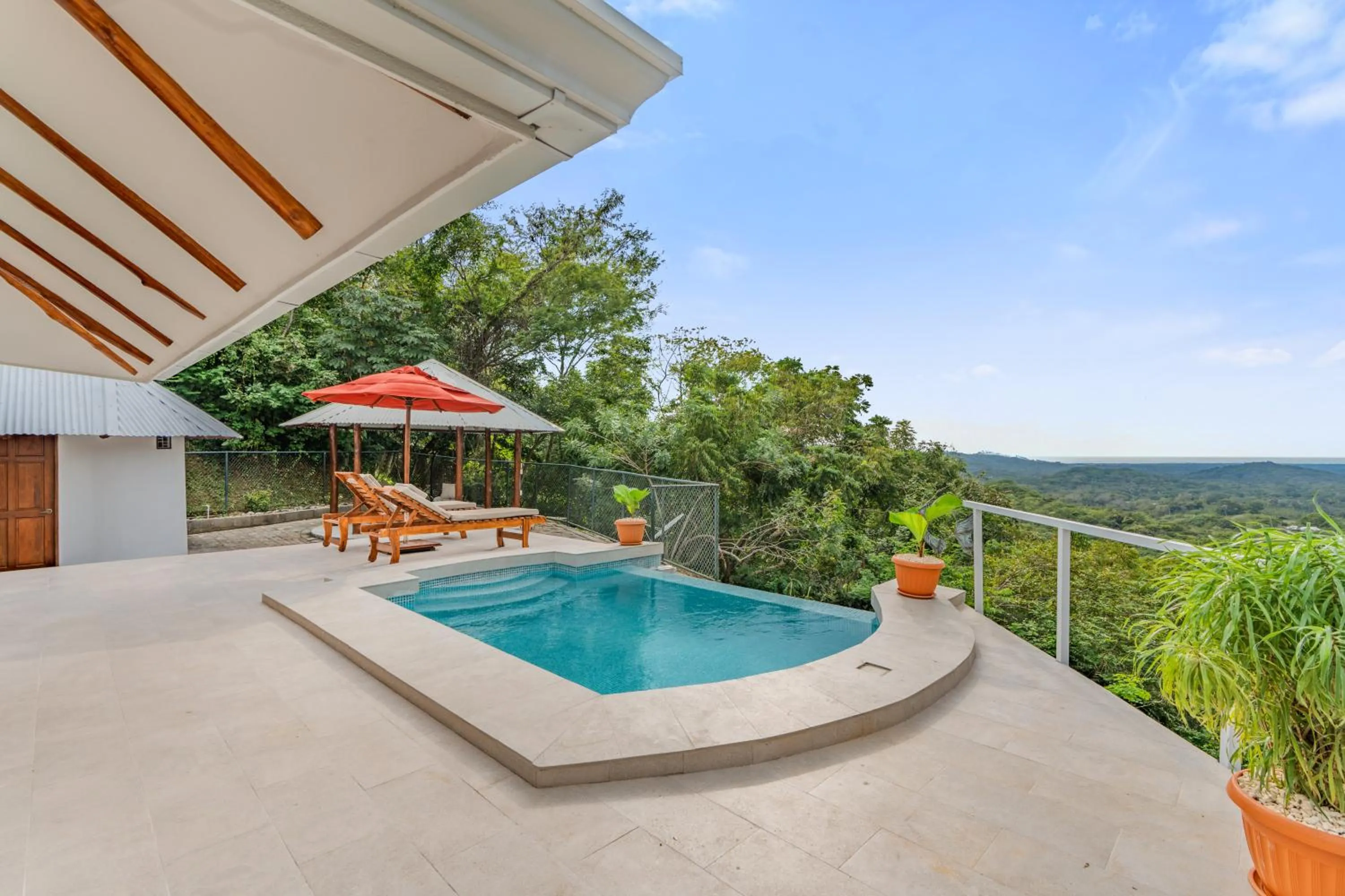 Los Altos de Eros - Adults Only