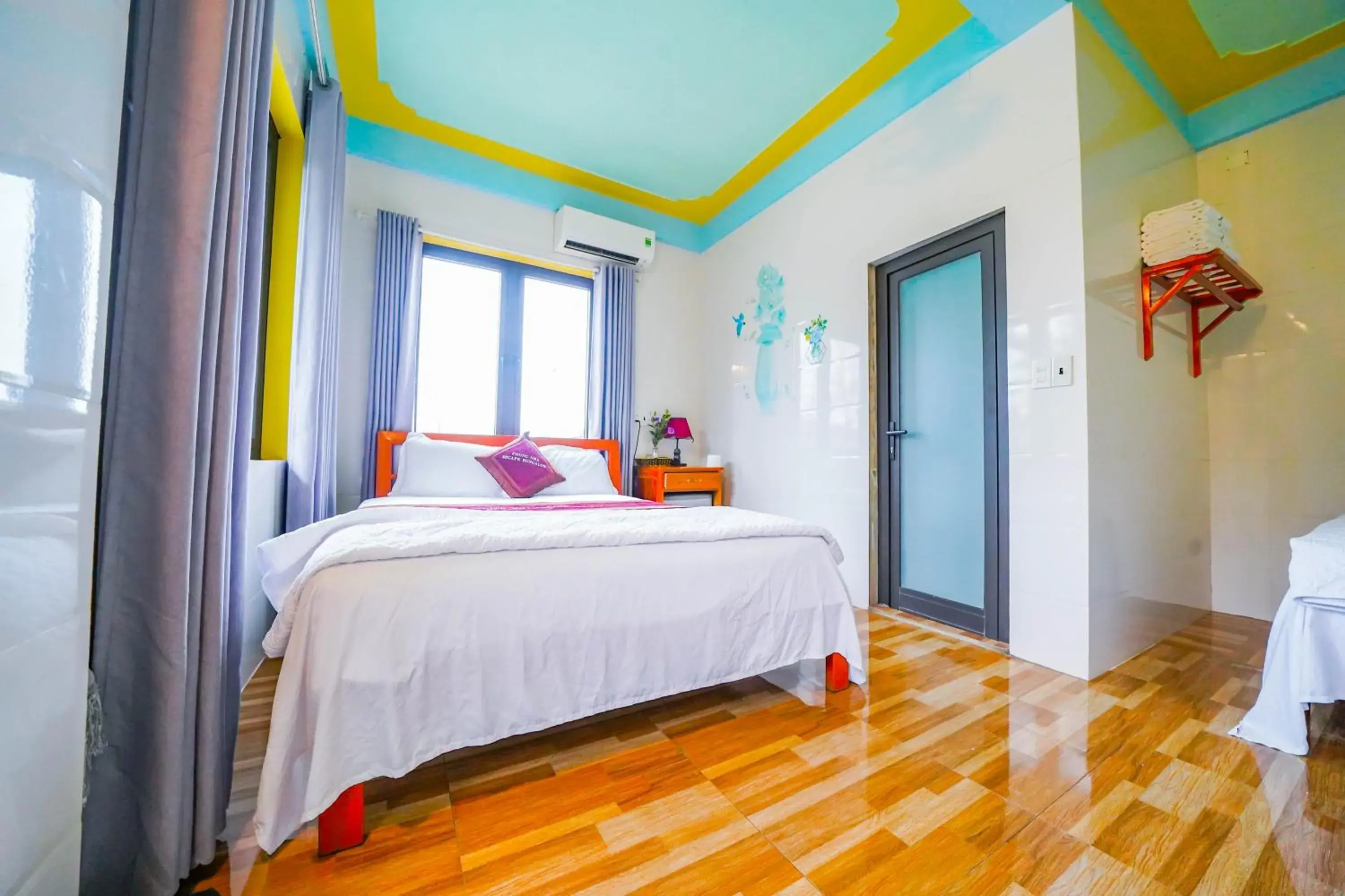 Deluxe Family Room in Phong Nha Escape Bungalow Deluxe Family Room in Phong Nha Escape Bungalow