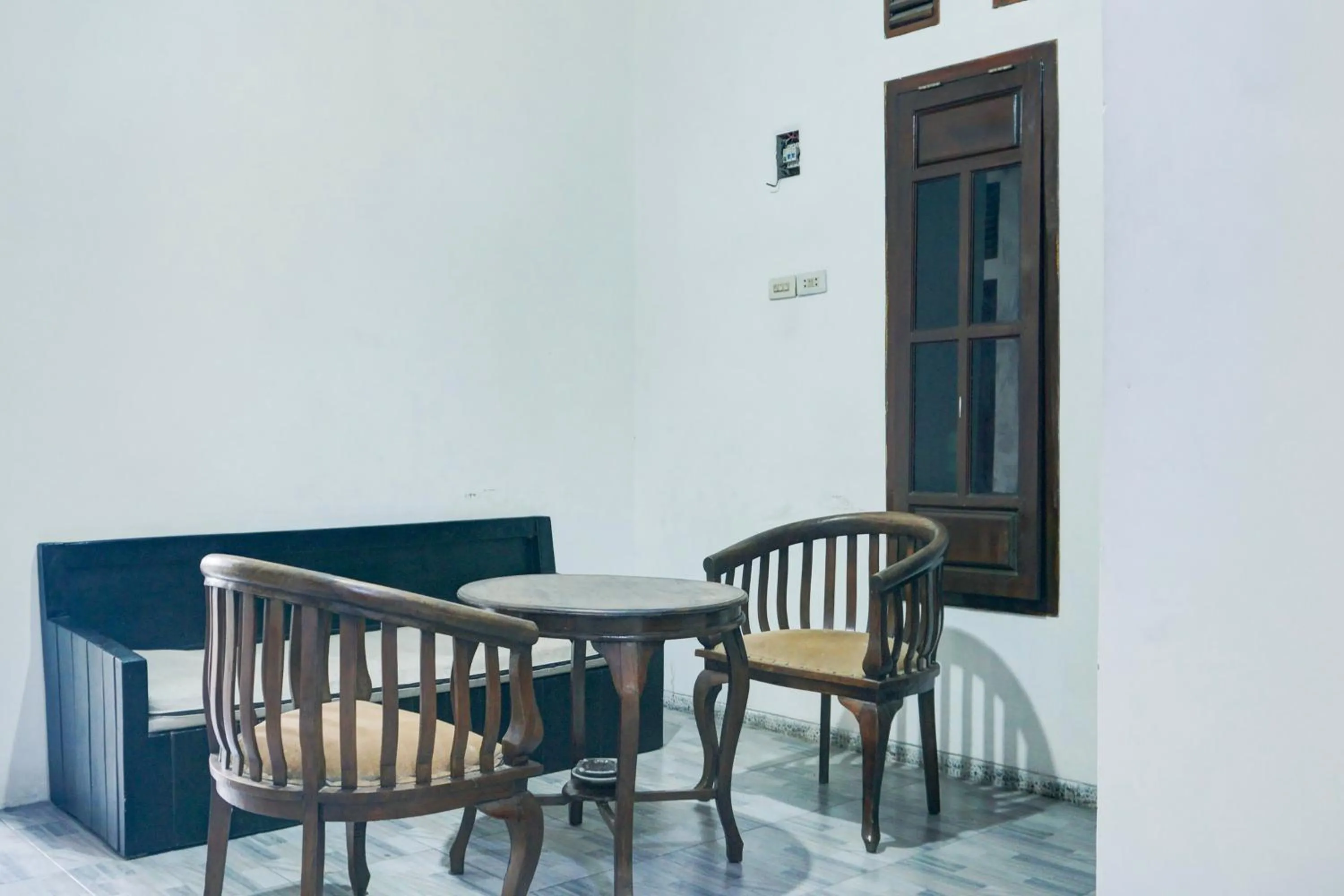 Lobby or reception in OYO 94375 Kanajiwa Guesthouse 2