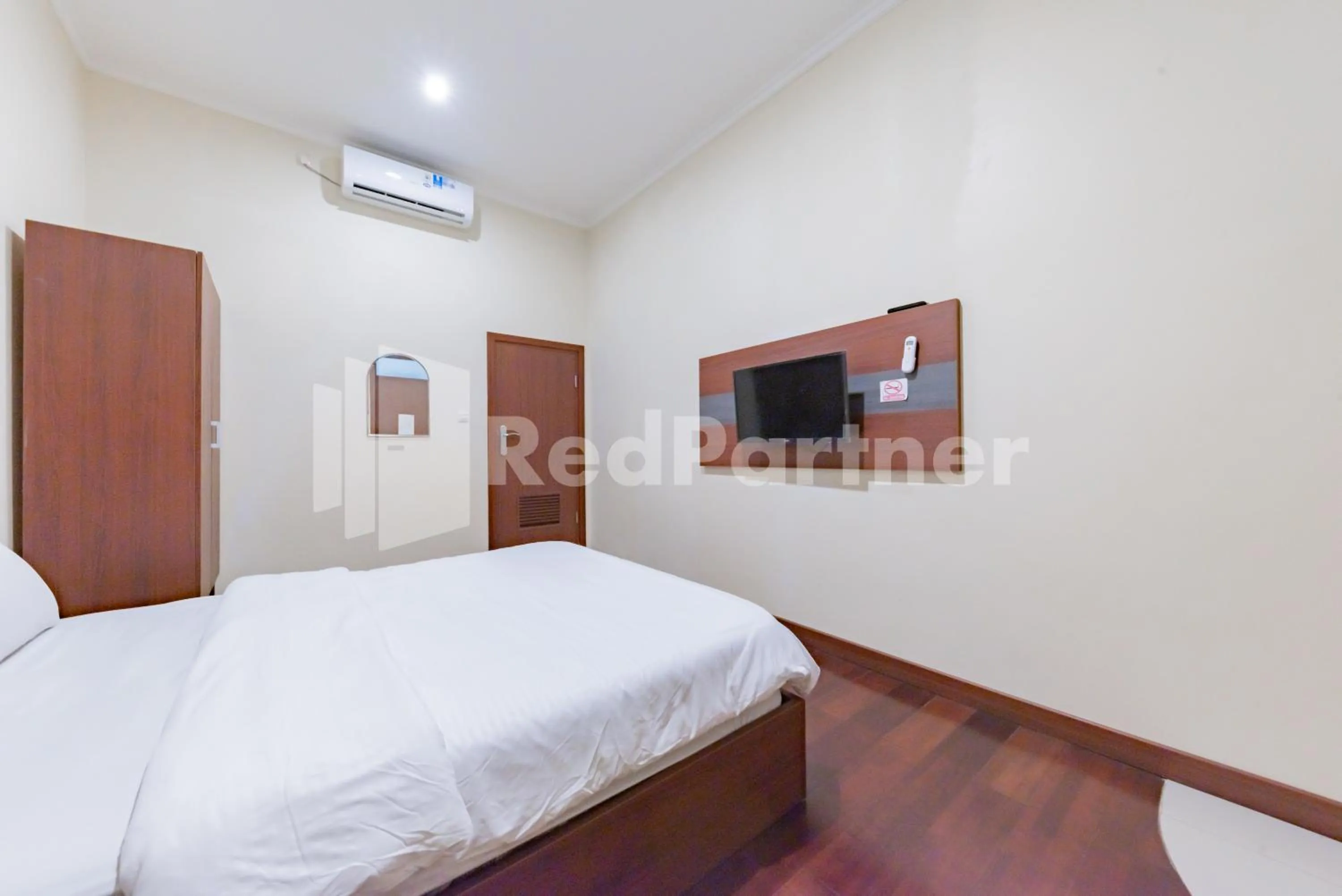 Bed in Maleo Residence Bandung Mitra RedDoorz