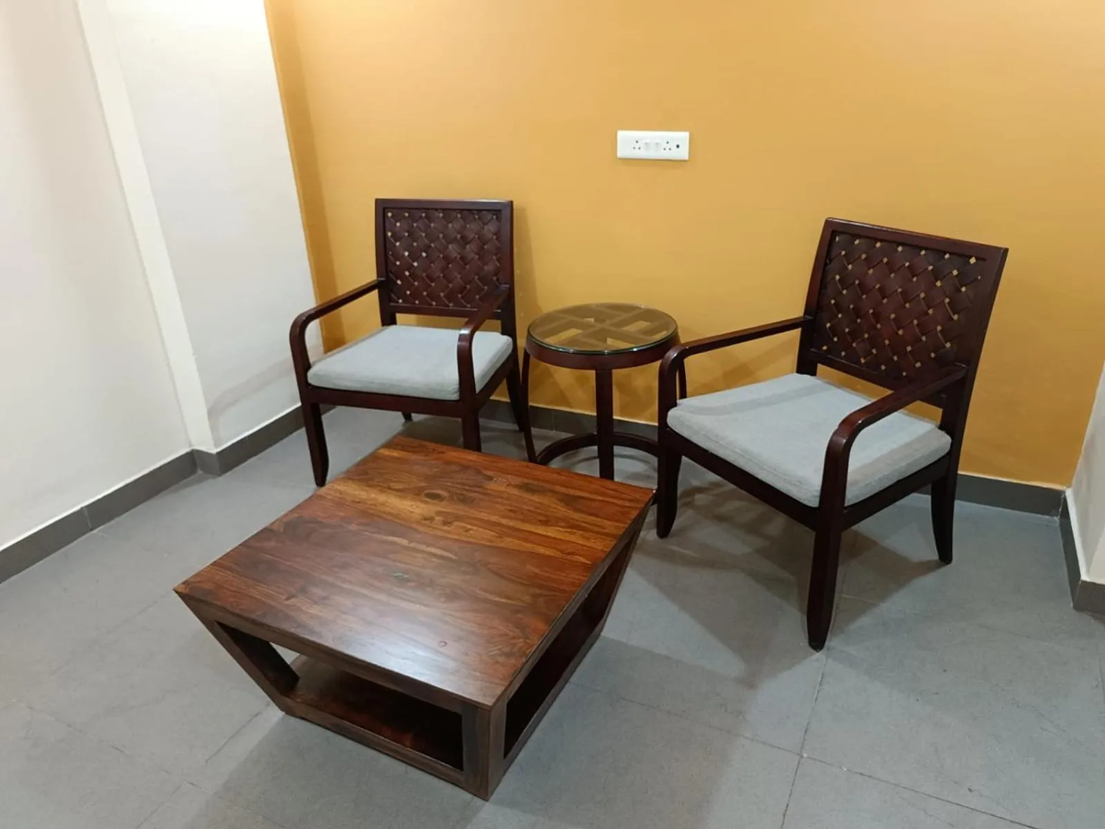 Hello By Ananya, Puri