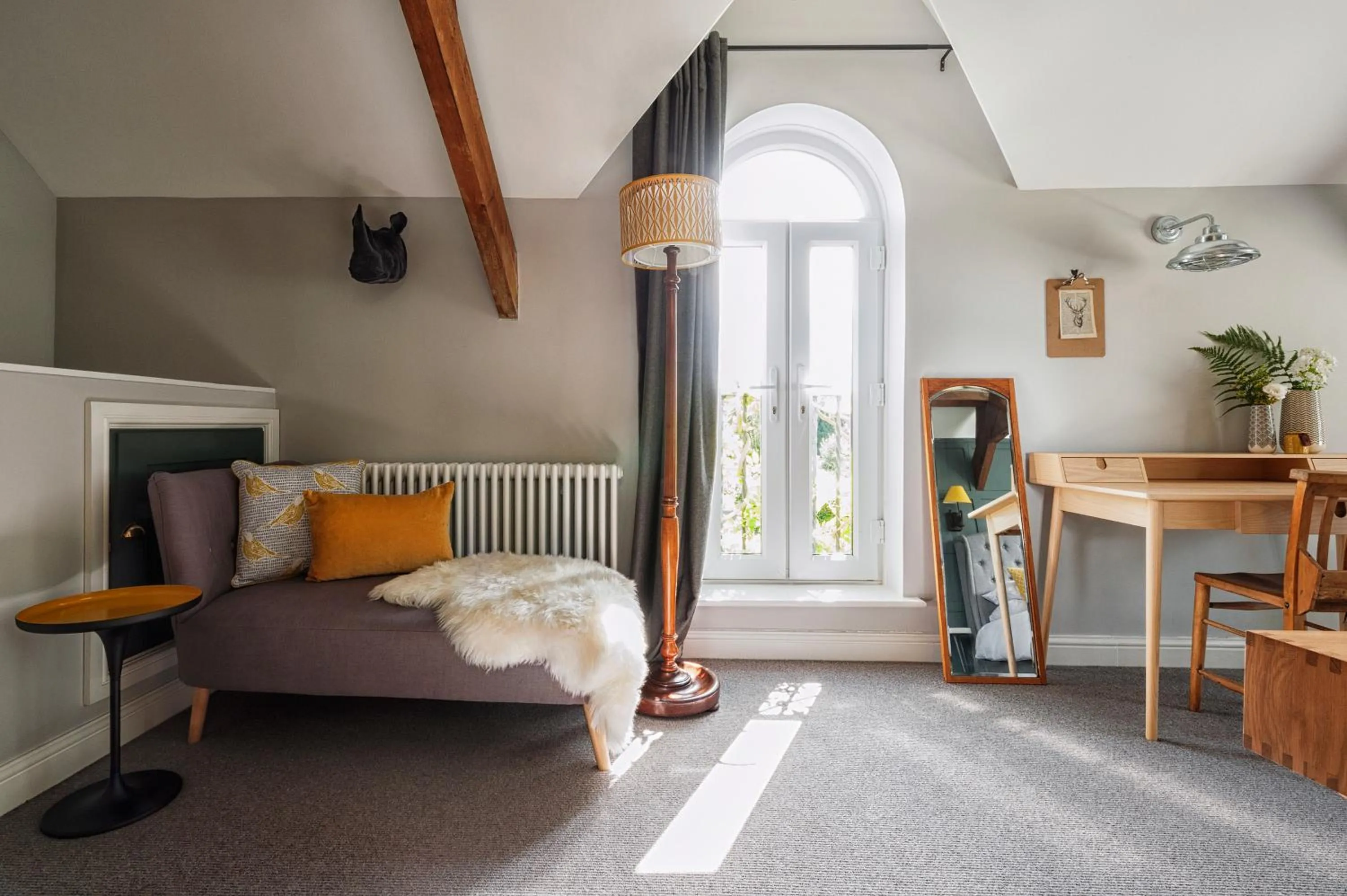 Bedroom, Bed in The Coach House