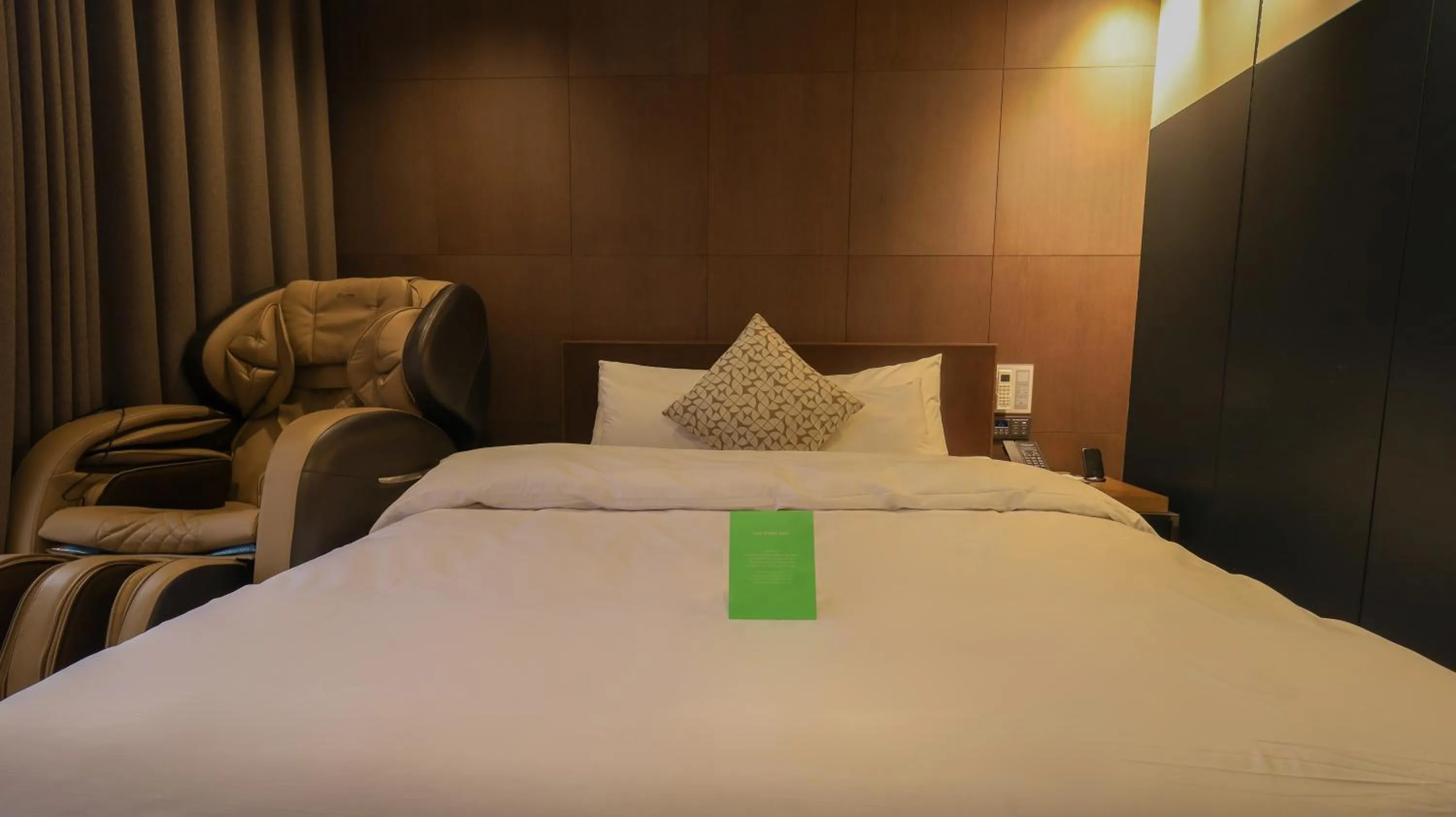 Bed in Pangyo Business & Tourist Hotel KYND