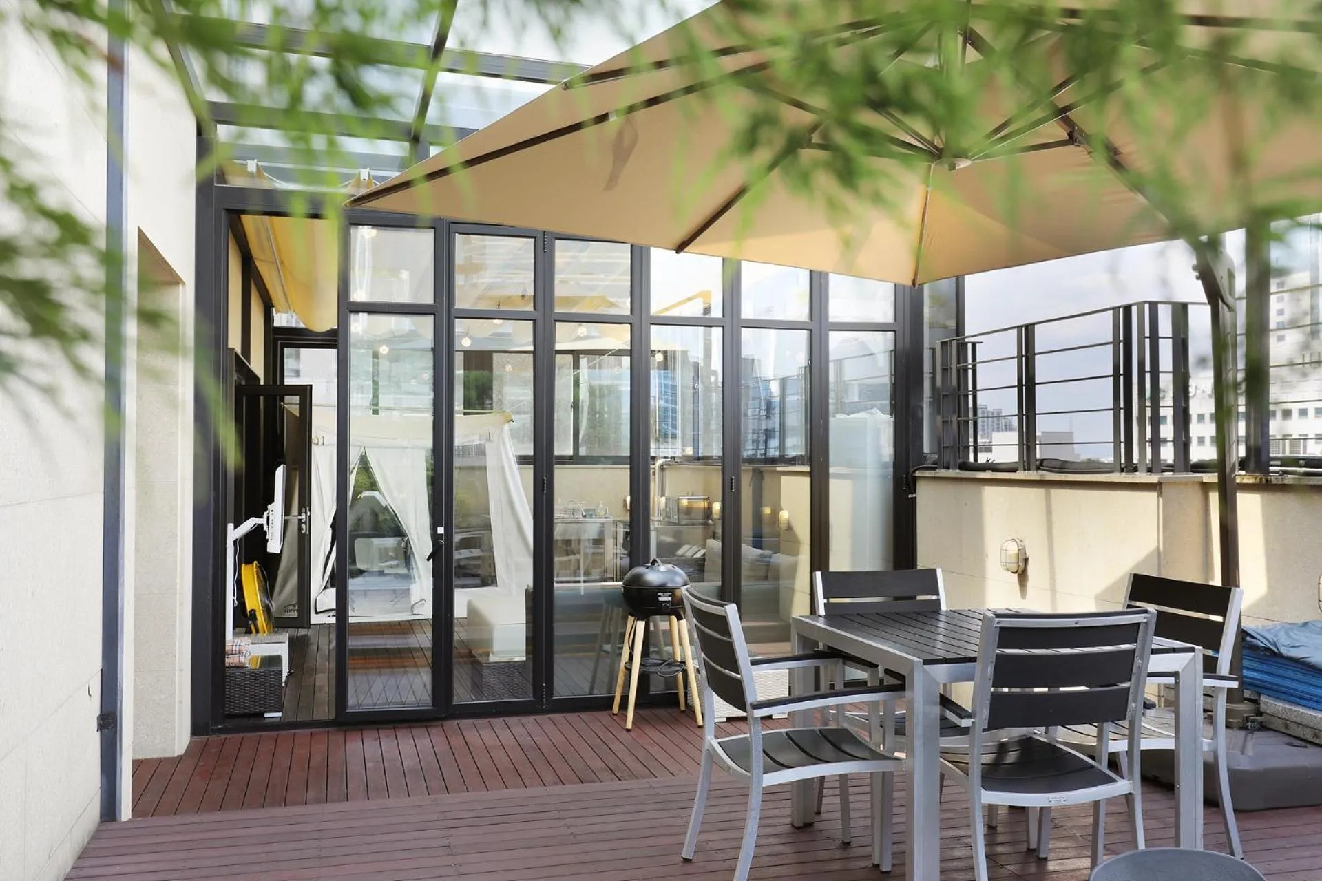 Pangyo Business & Tourist Hotel KYND