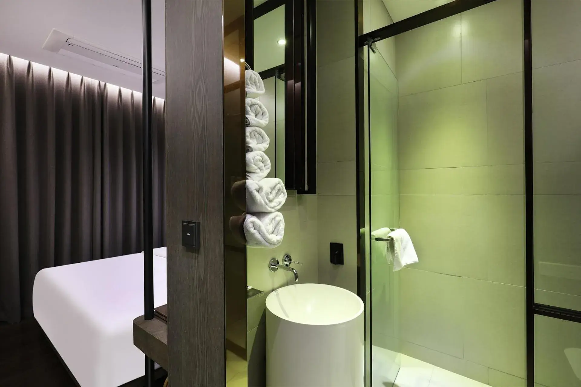 Standard Single Room (Tax Refundable in cash for foreigner) - single occupancy in Pangyo KYND Tourist Hotel - Foreign Tourist Tax Return Hotel Standard Single Room (Tax Refundable in cash for foreigner) - single occupancy in Pangyo KYND Tourist Hotel - Foreign Tourist Tax Return Hotel