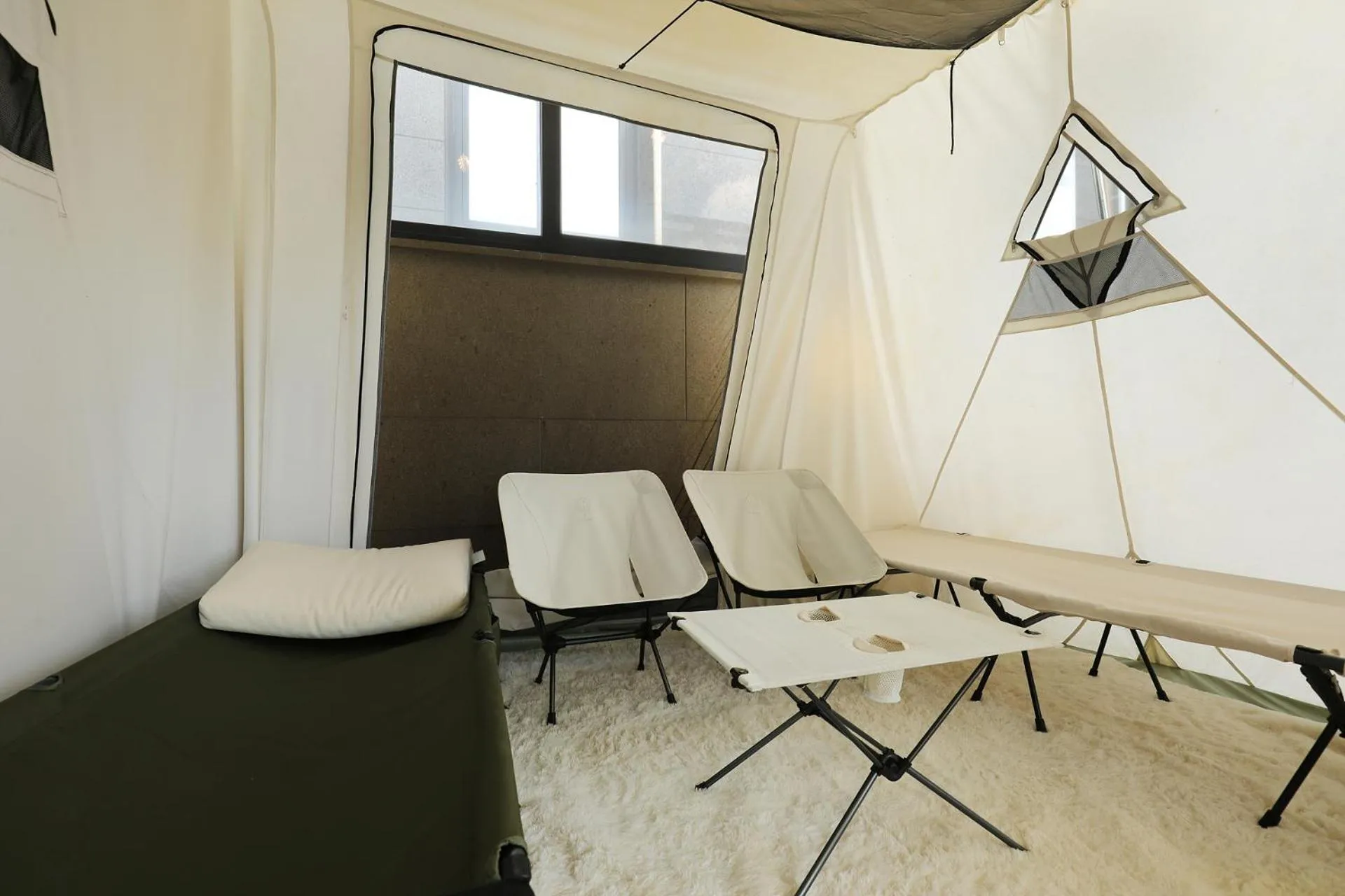 Pangyo Business & Tourist Hotel KYND