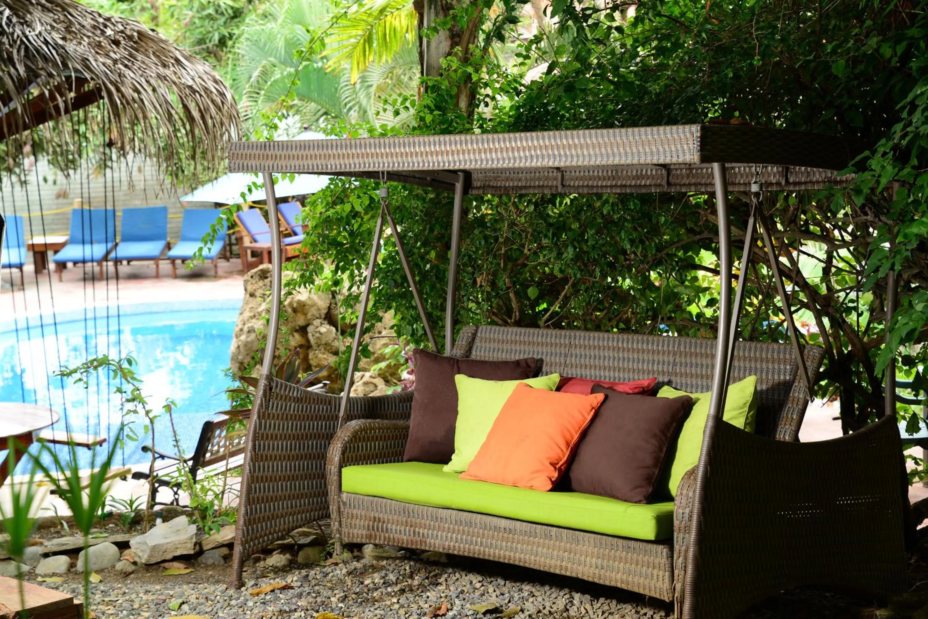 Garden in West Bay Lodge and Spa